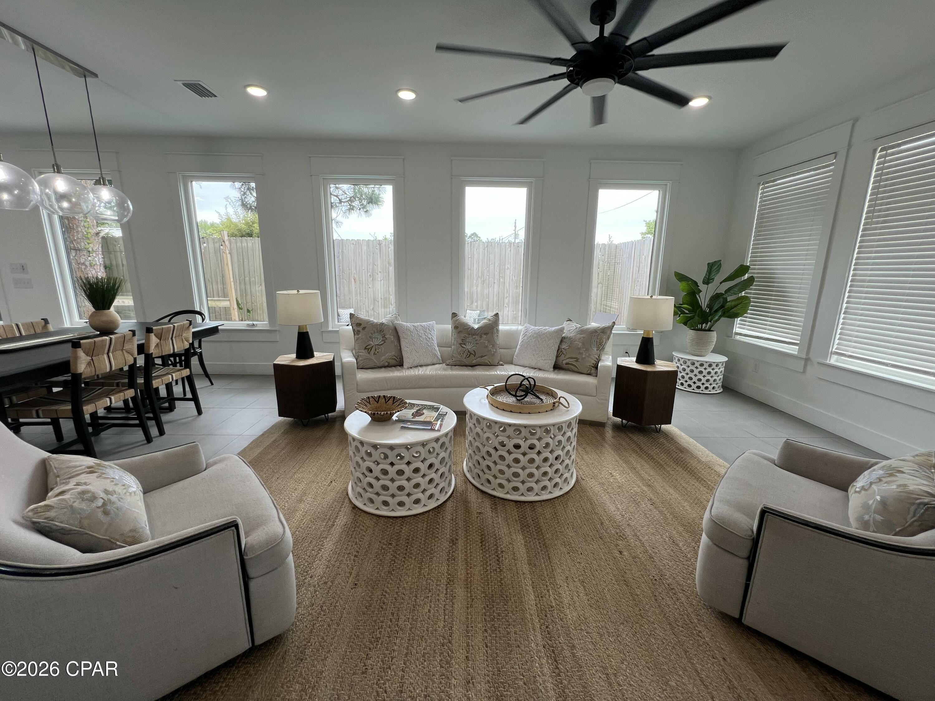 Laguna Beach 6th Add - Residential