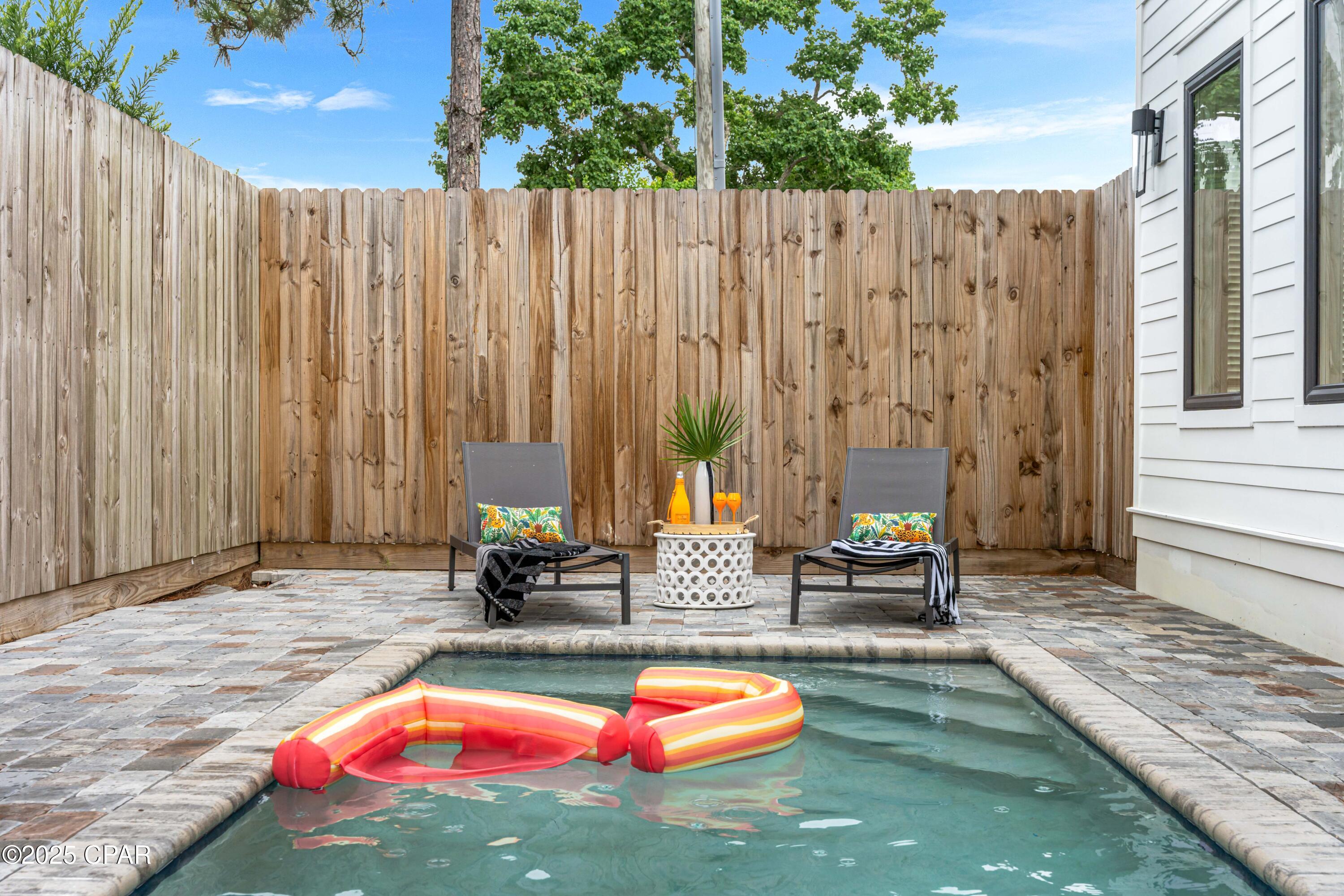 Laguna Beach 6th Add - Residential