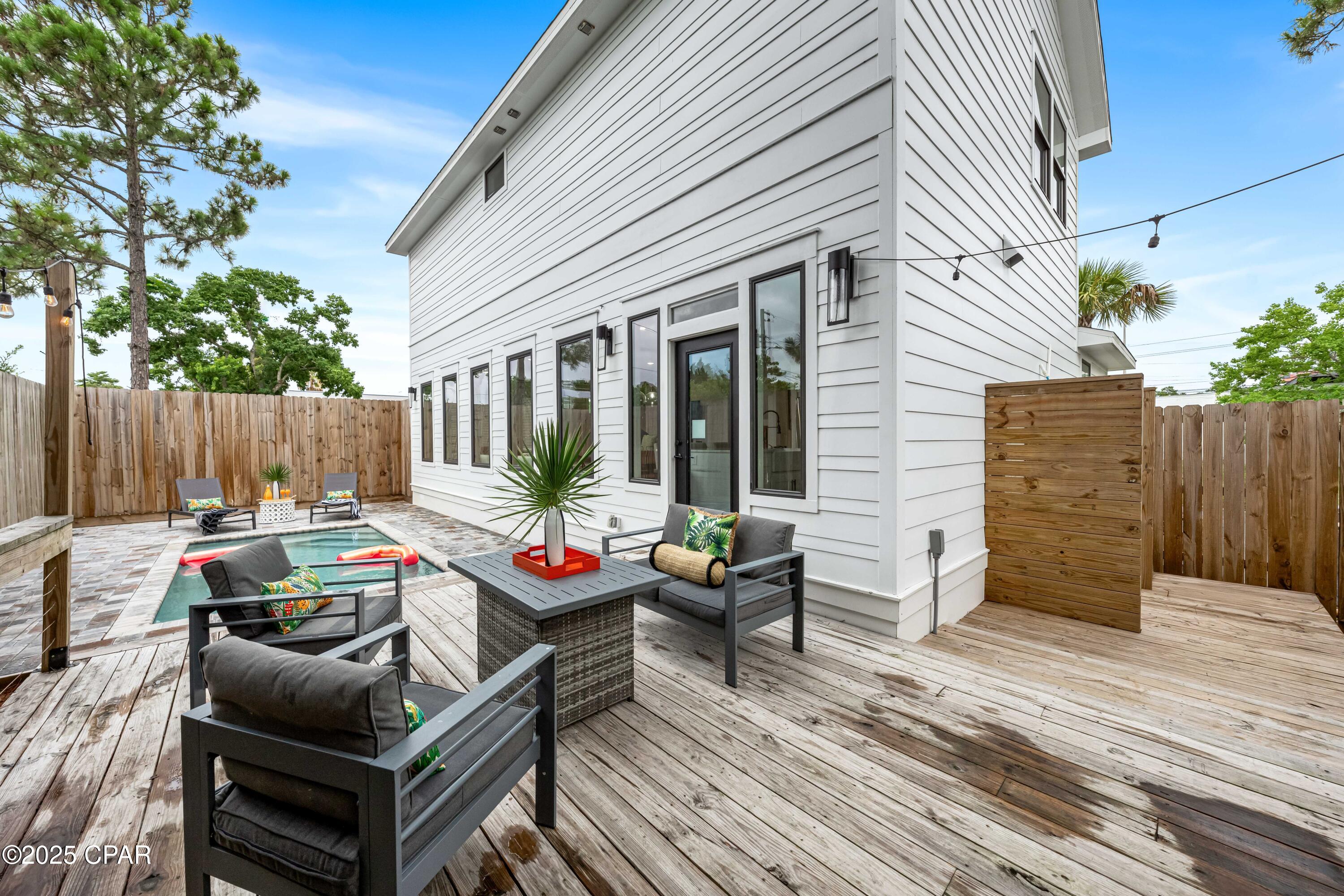 Laguna Beach 6th Add - Residential