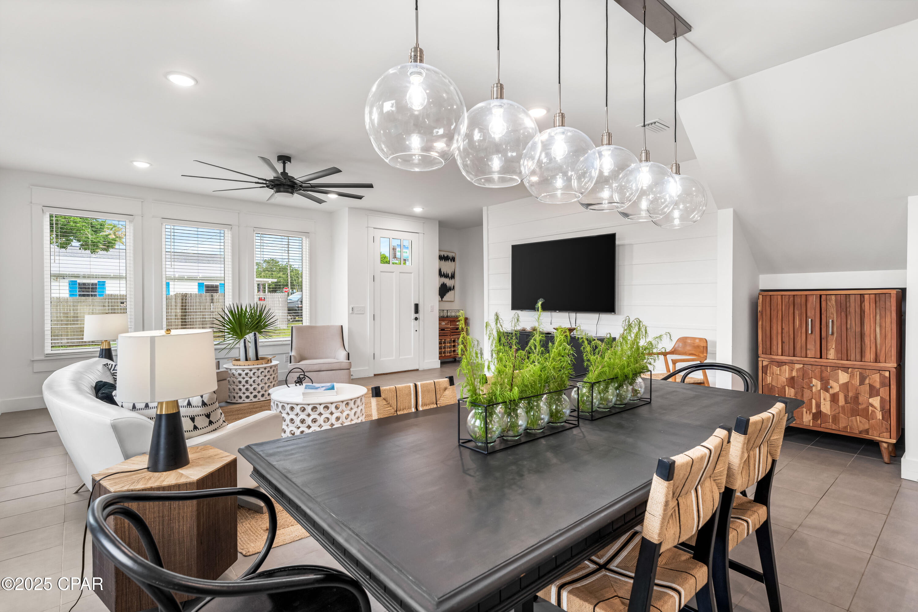 Laguna Beach 6th Add - Residential