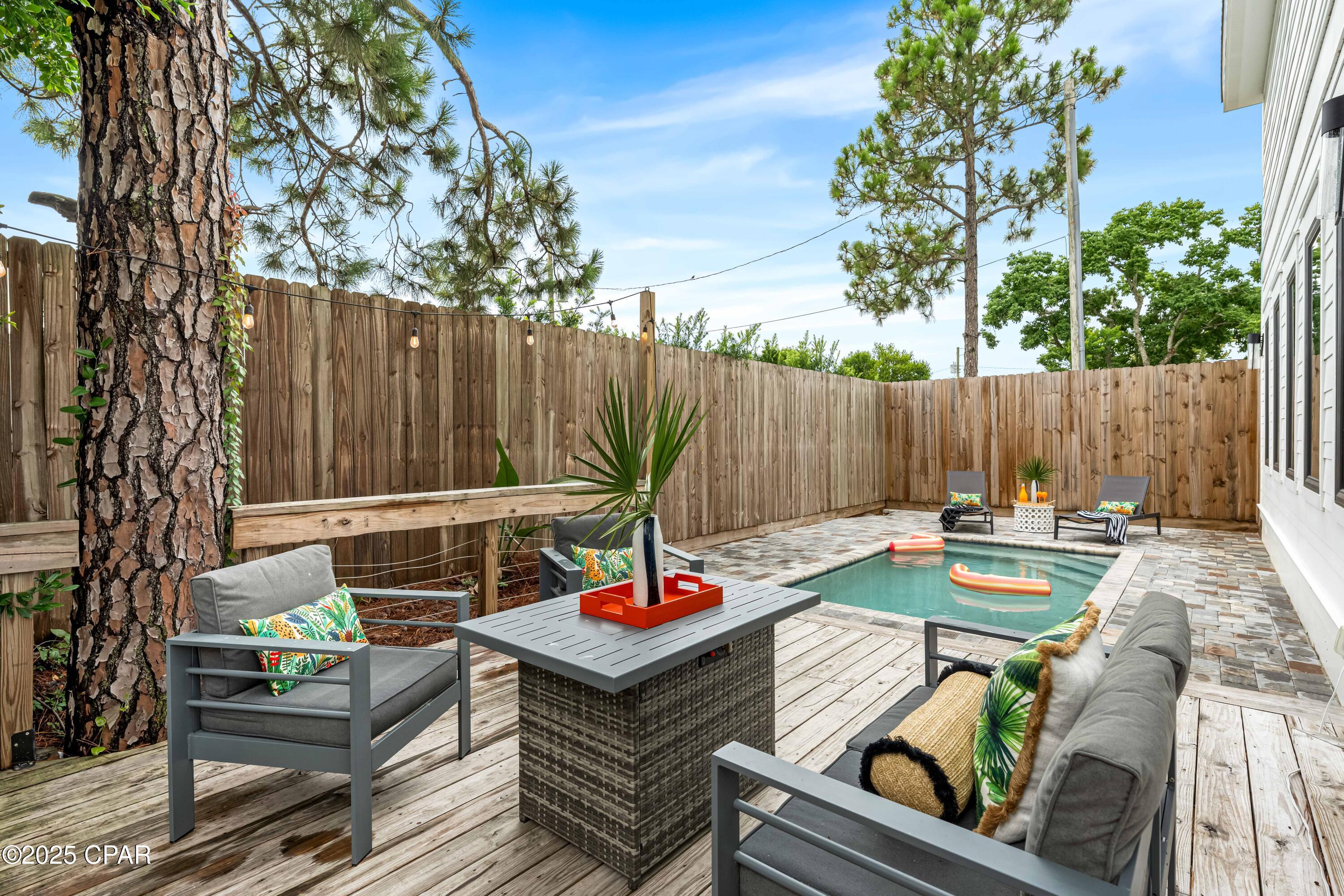 Laguna Beach 6th Add - Residential