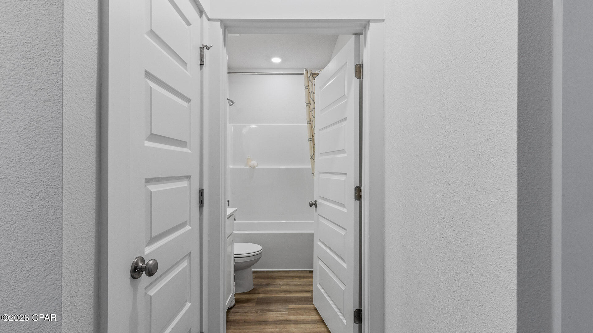 Colonial Landing - Residential