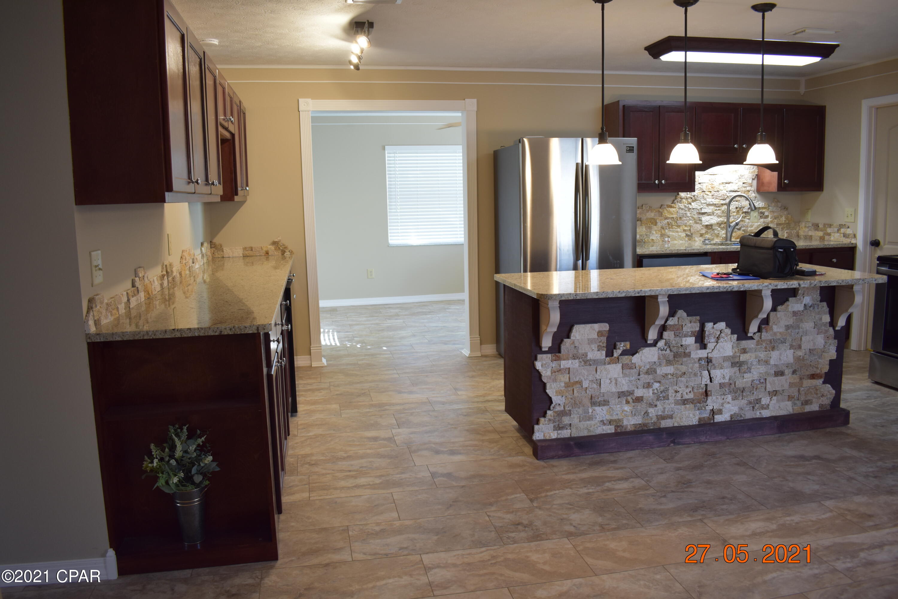 Sunny Hills Unit 4 - Residential