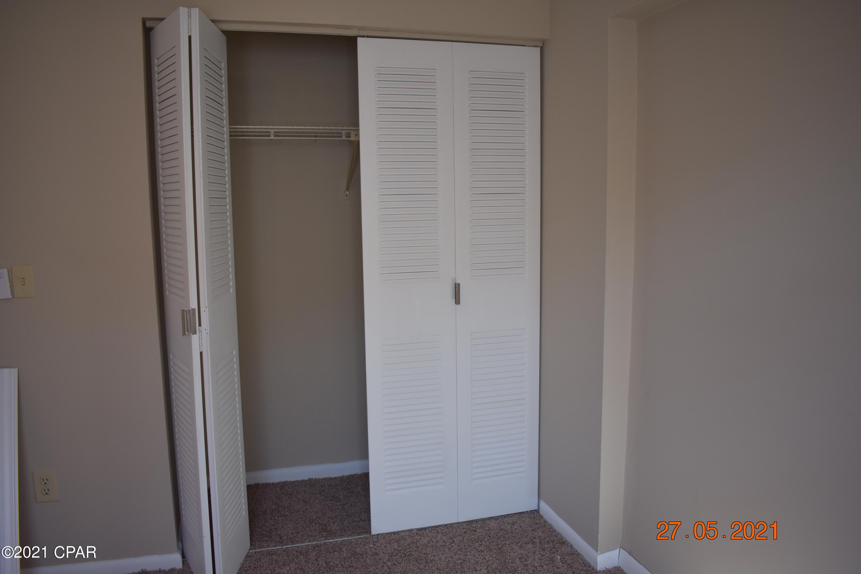 Sunny Hills Unit 4 - Residential