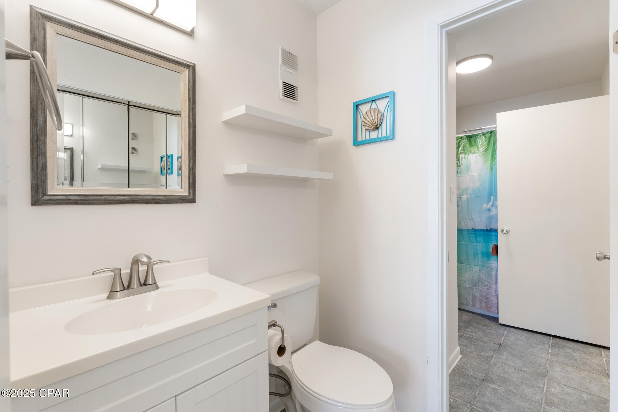 Emerald Shores Condo - Residential