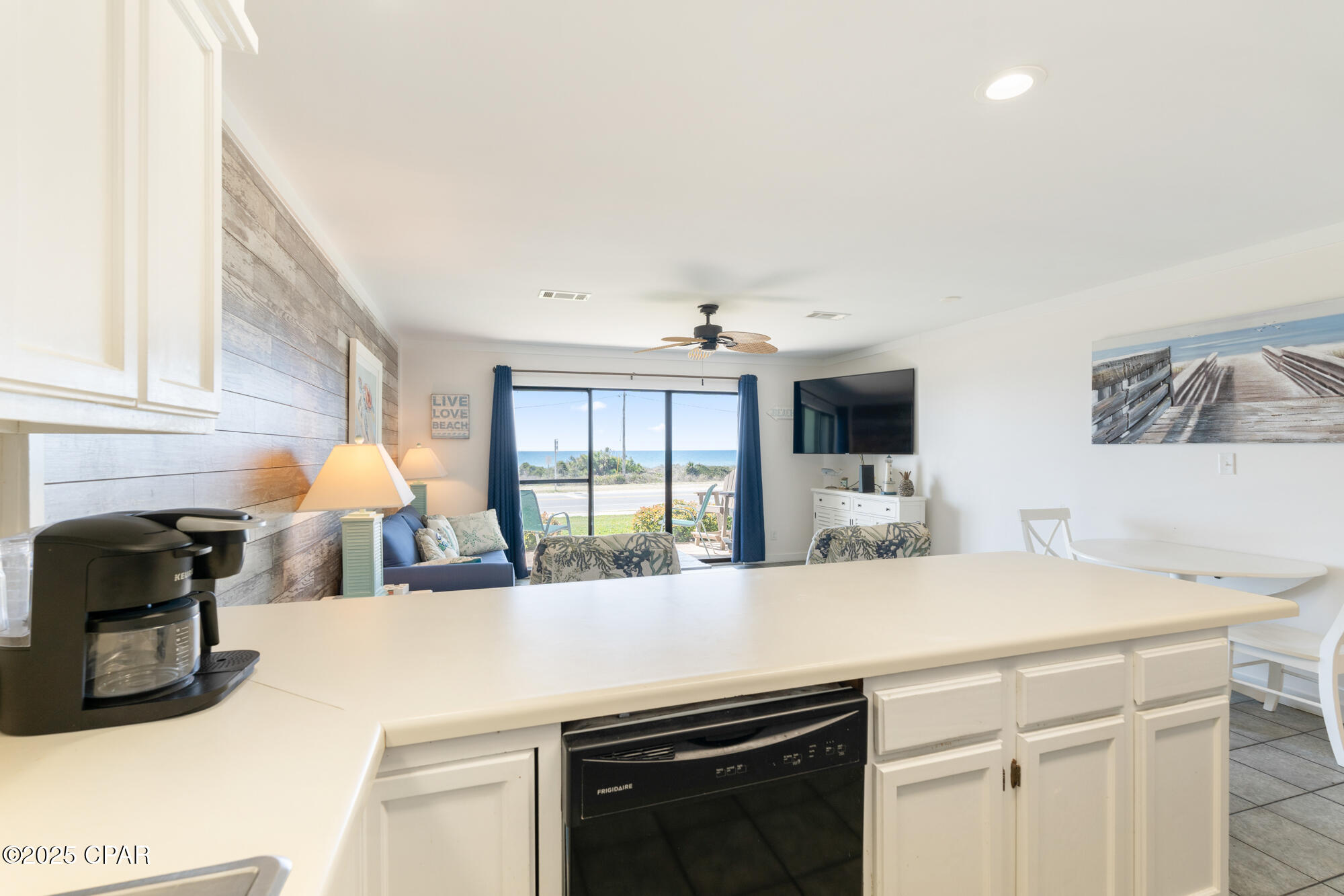 Emerald Shores Condo - Residential
