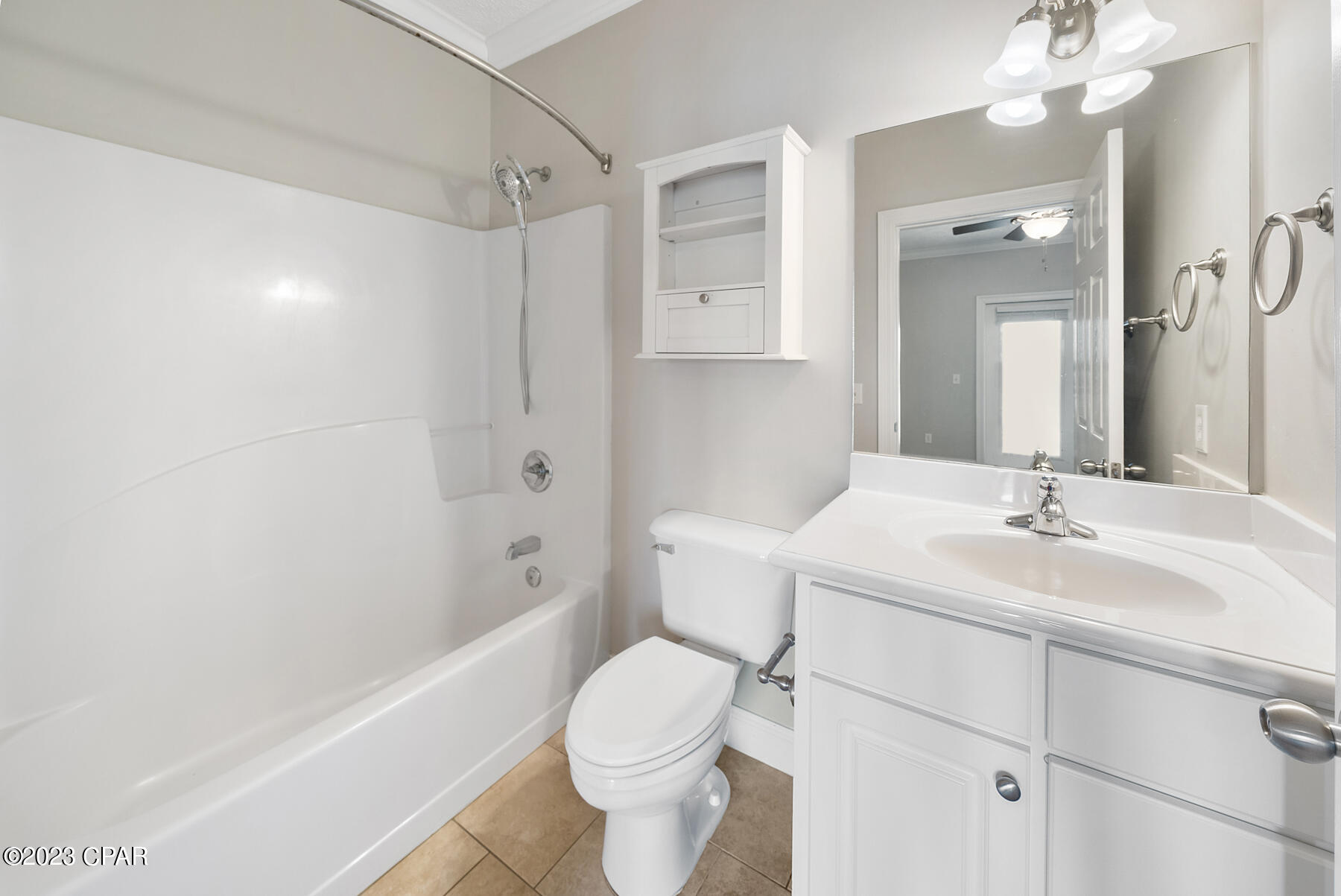 Laguna Beach Estates 9th Add - Residential Lease