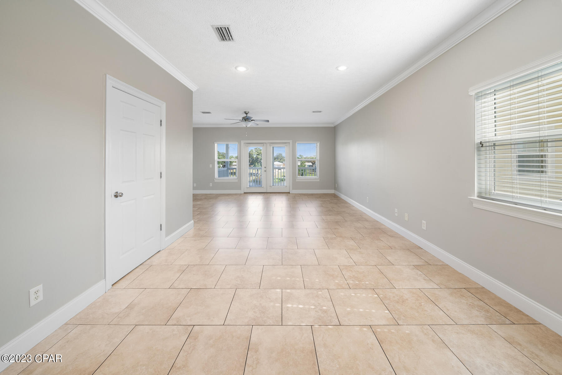 Laguna Beach Estates 9th Add - Residential Lease