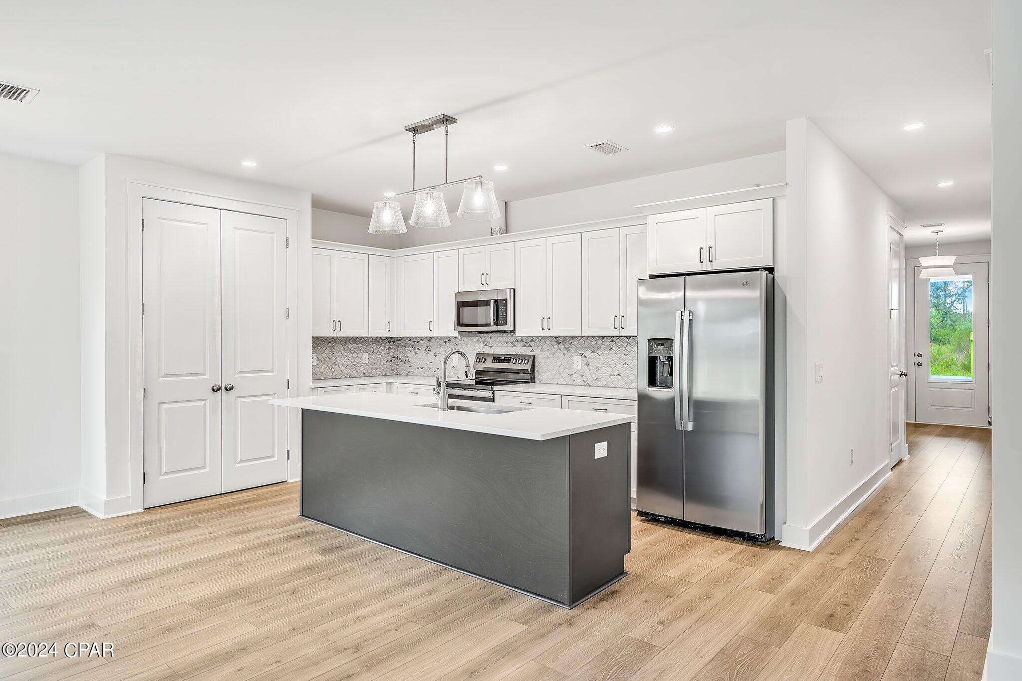 Horizon Pointe - Residential