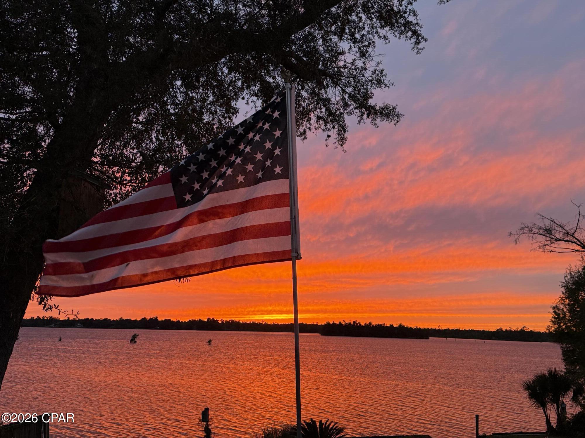 Lakeshore Heights - Residential