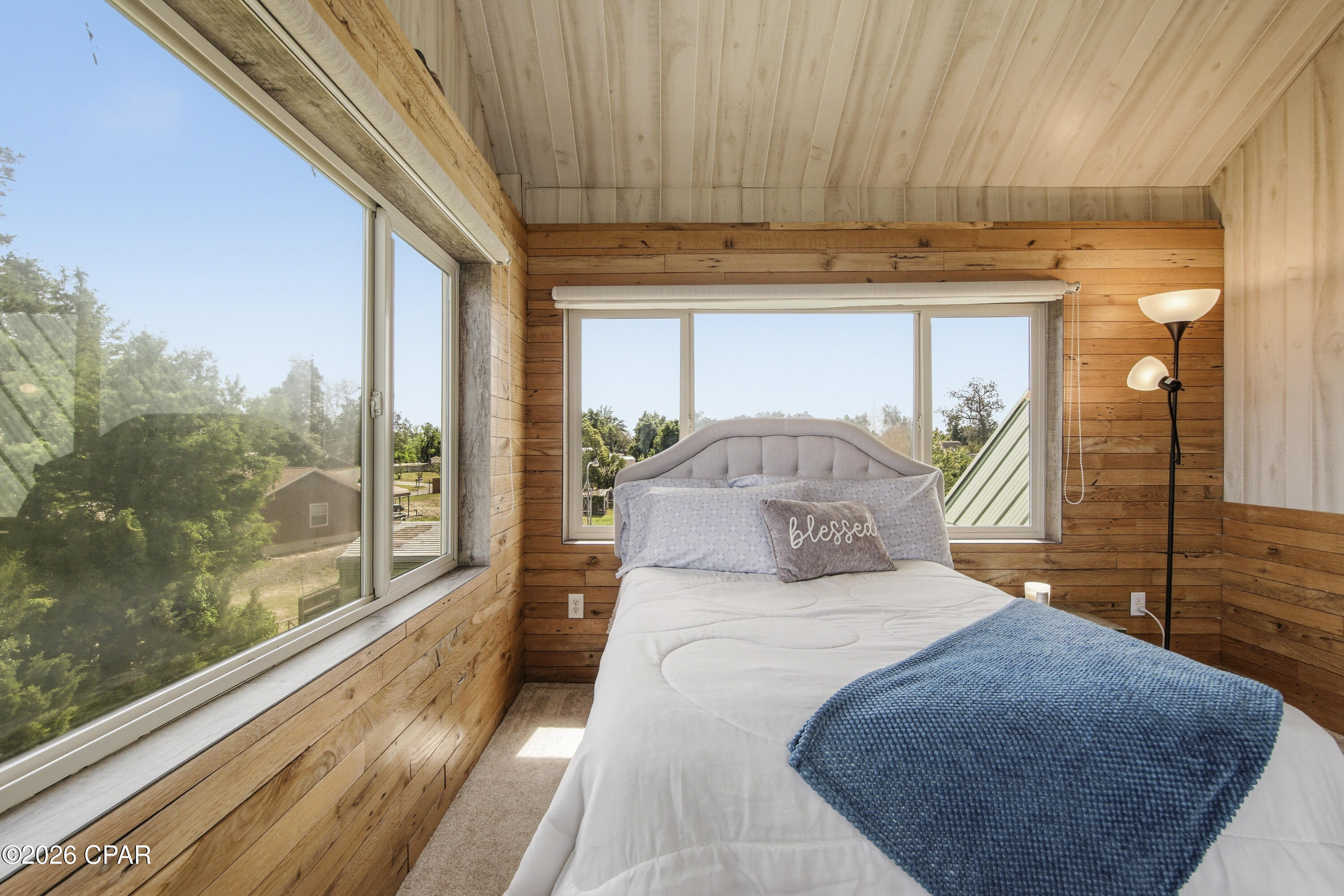 Lakeshore Heights - Residential