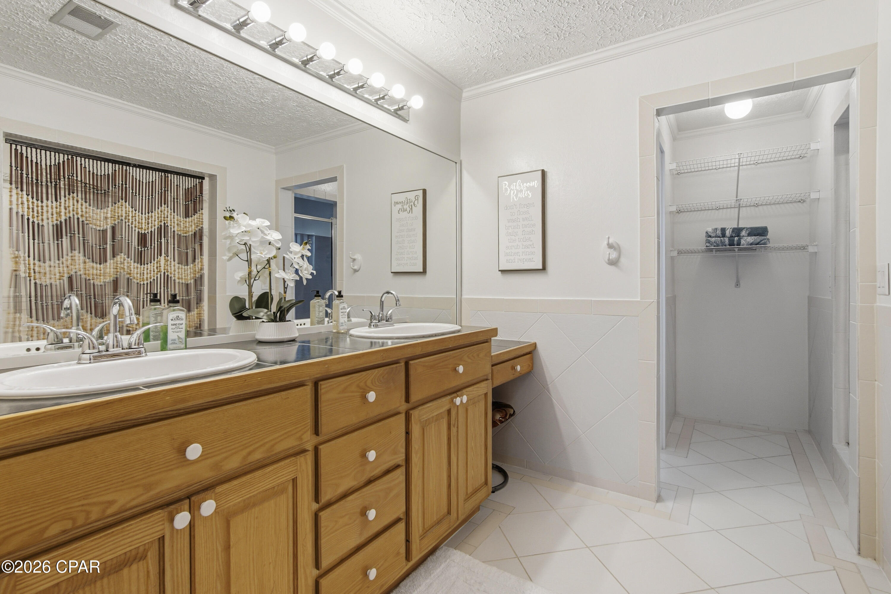 Lakeshore Heights - Residential