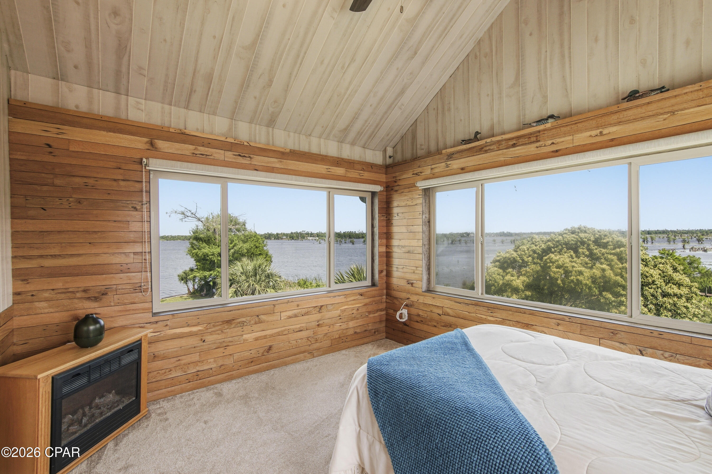 Lakeshore Heights - Residential