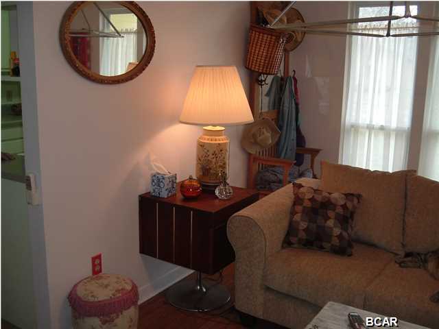 Pine Forest Est Ph 1 - Residential