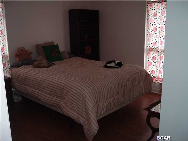 Pine Forest Est Ph 1 - Residential