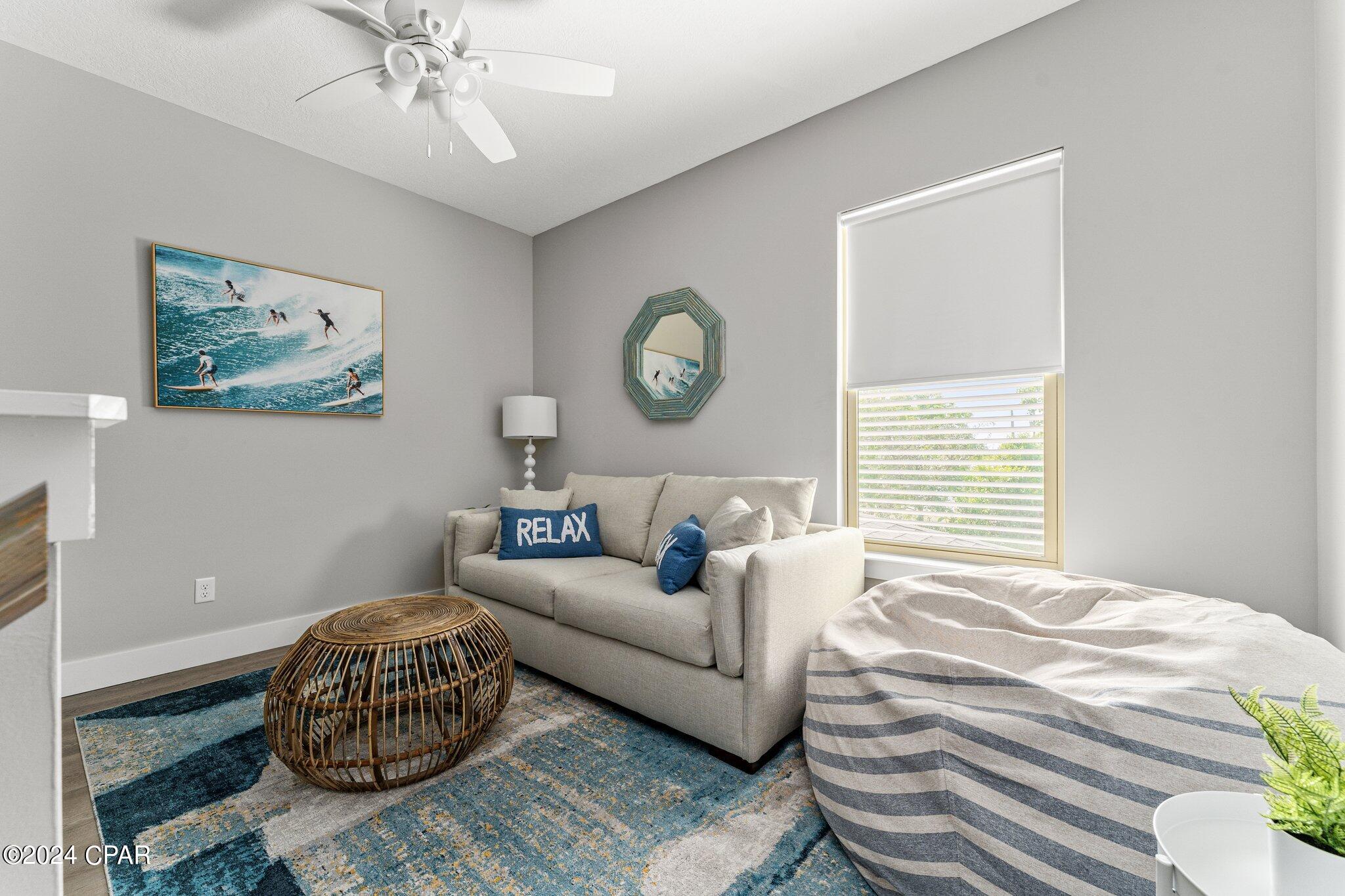 Laguna Beach Estates 8th Add - Residential