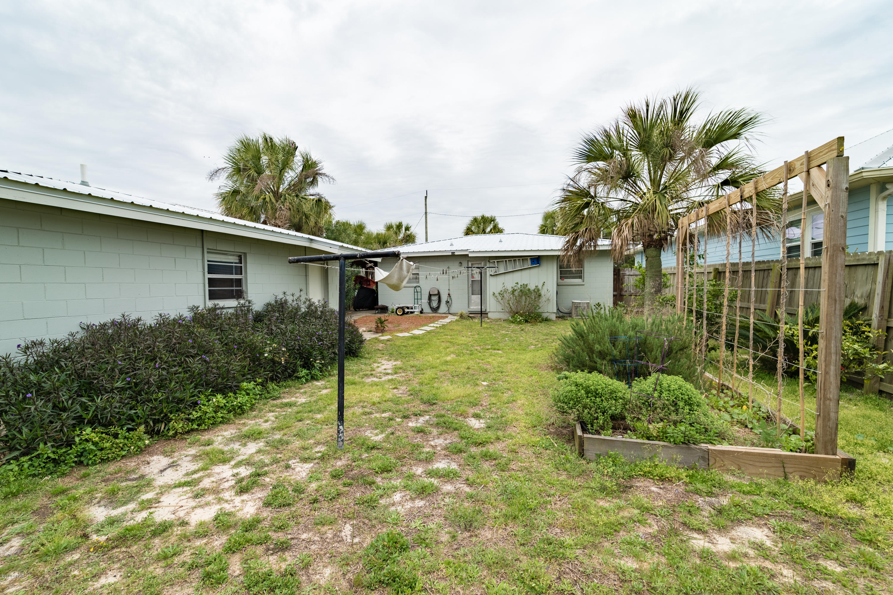 Kiska Beach 1st Add - Residential