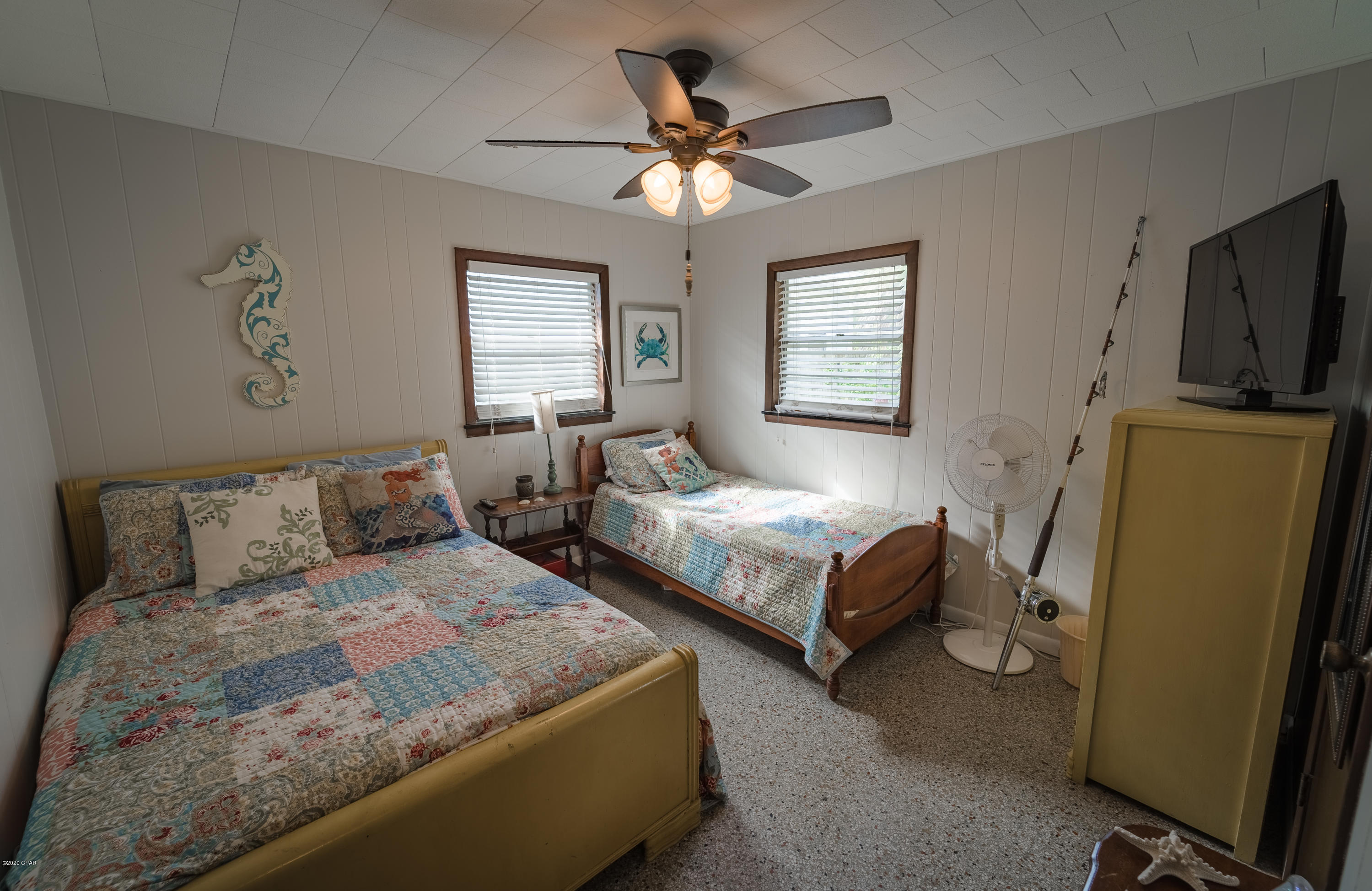 Kiska Beach 1st Add - Residential