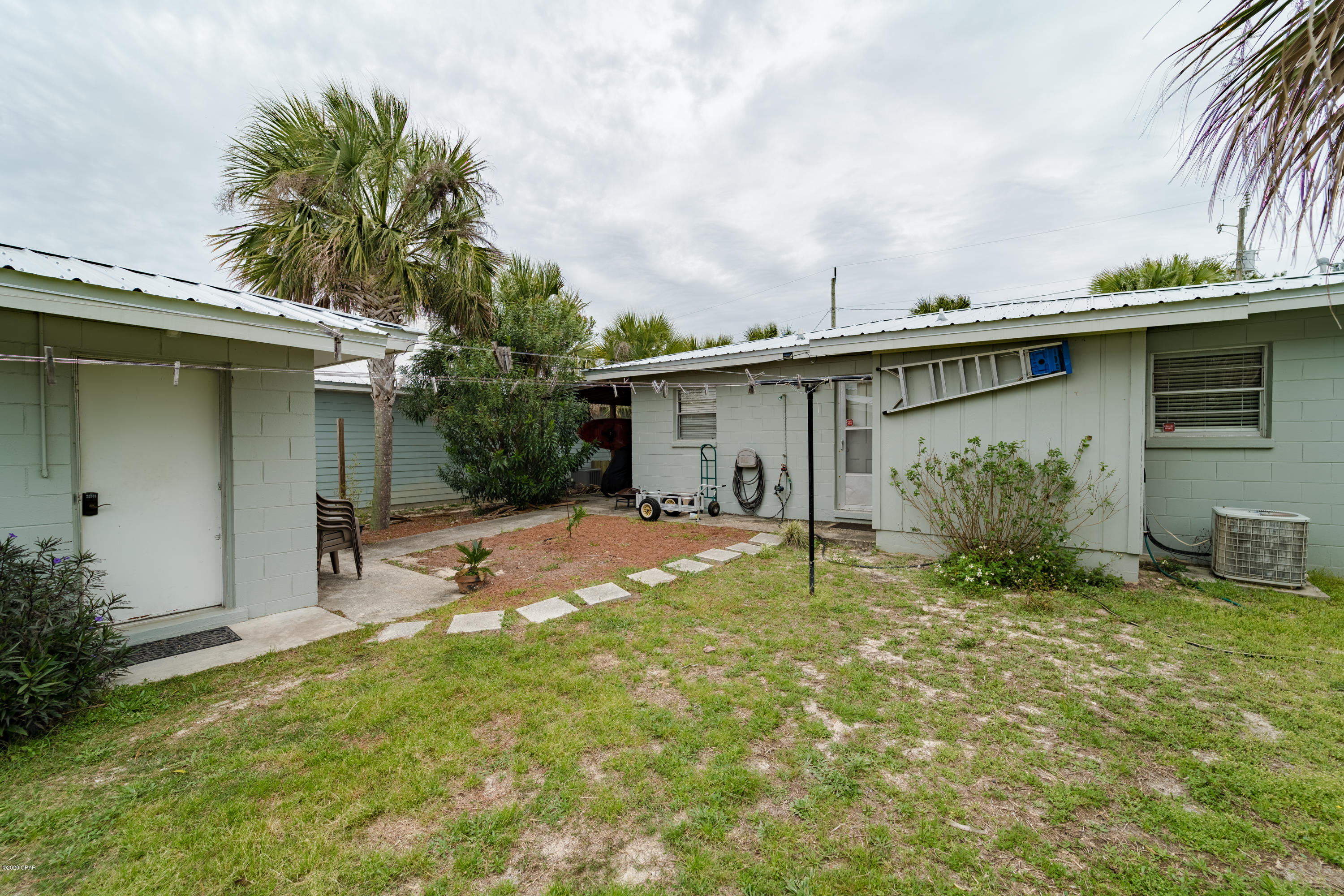 Kiska Beach 1st Add - Residential