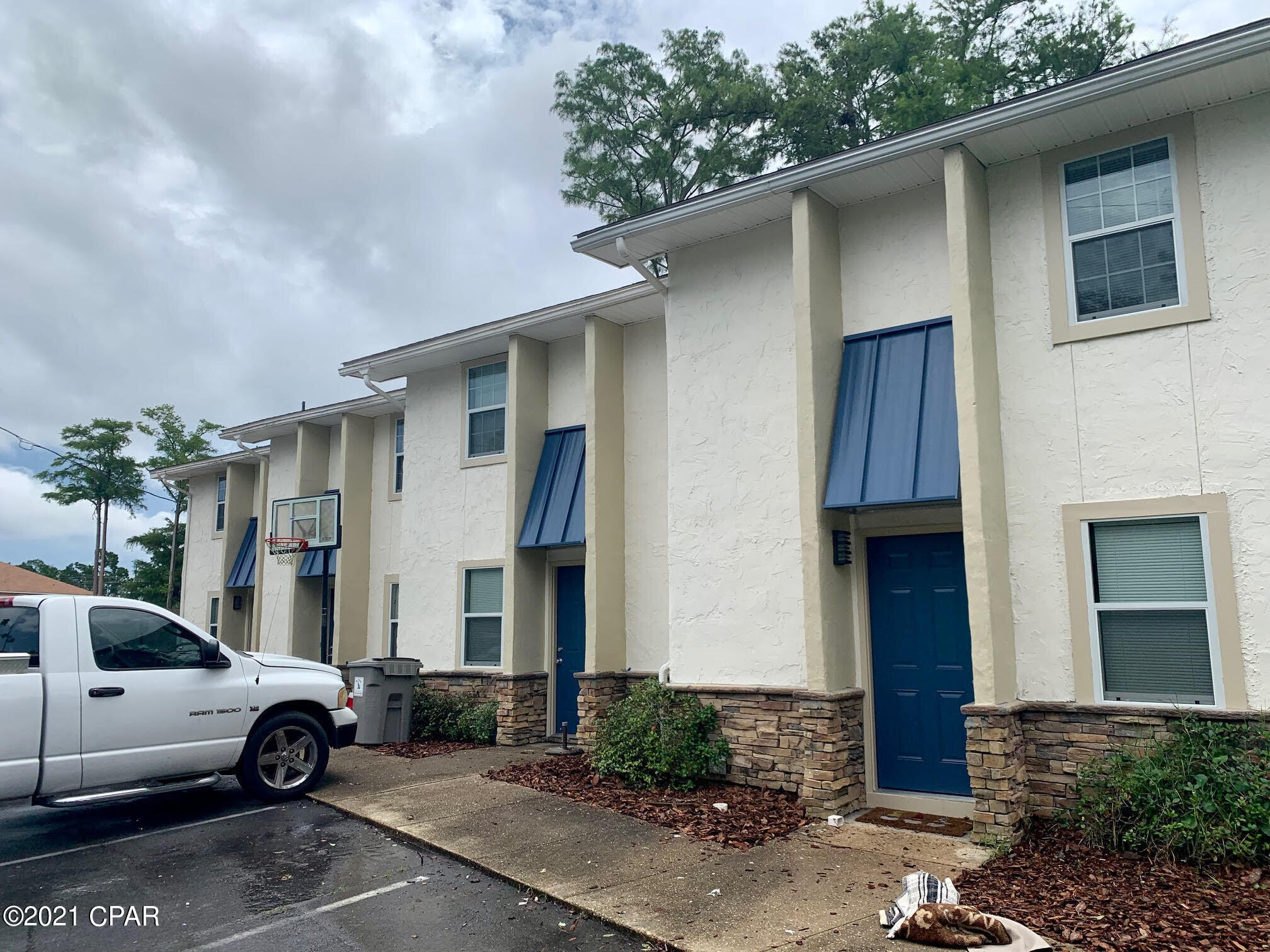 Thomas Drive Park U-5 - Residential