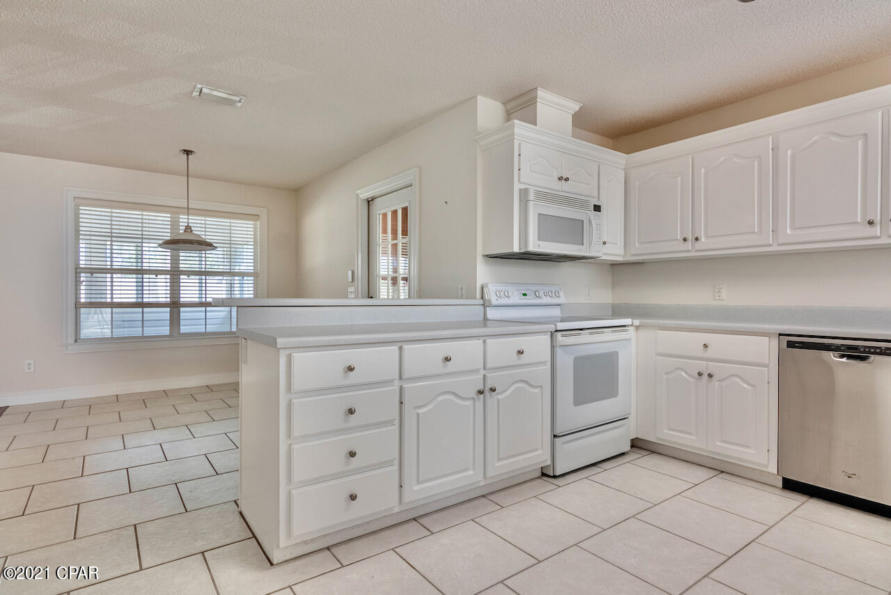 Colony Club - Residential