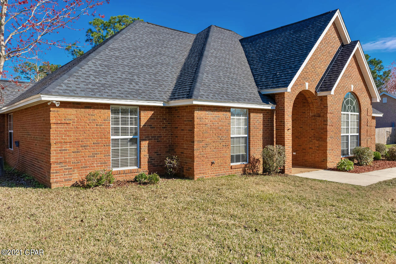 Colony Club - Residential