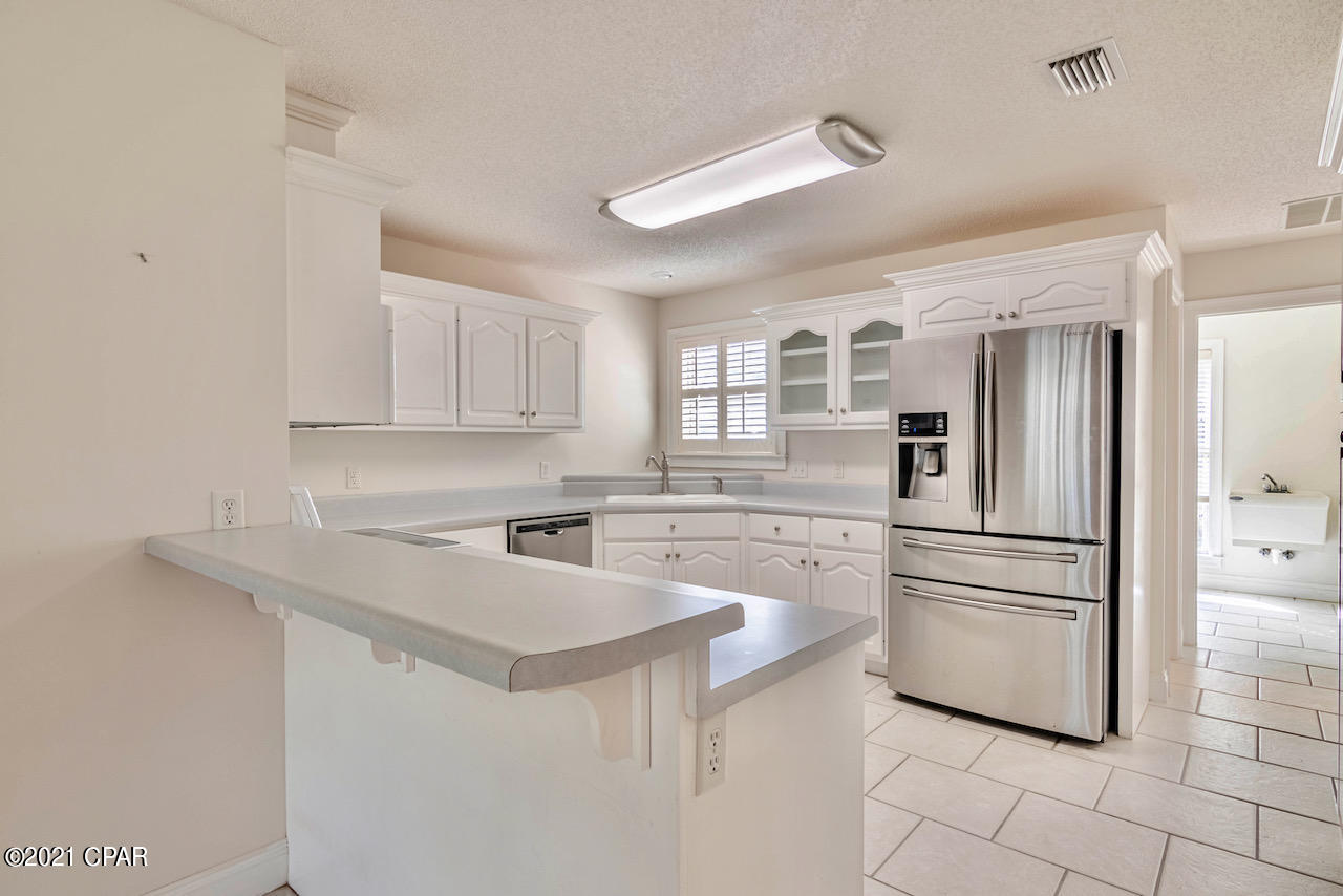 Colony Club - Residential