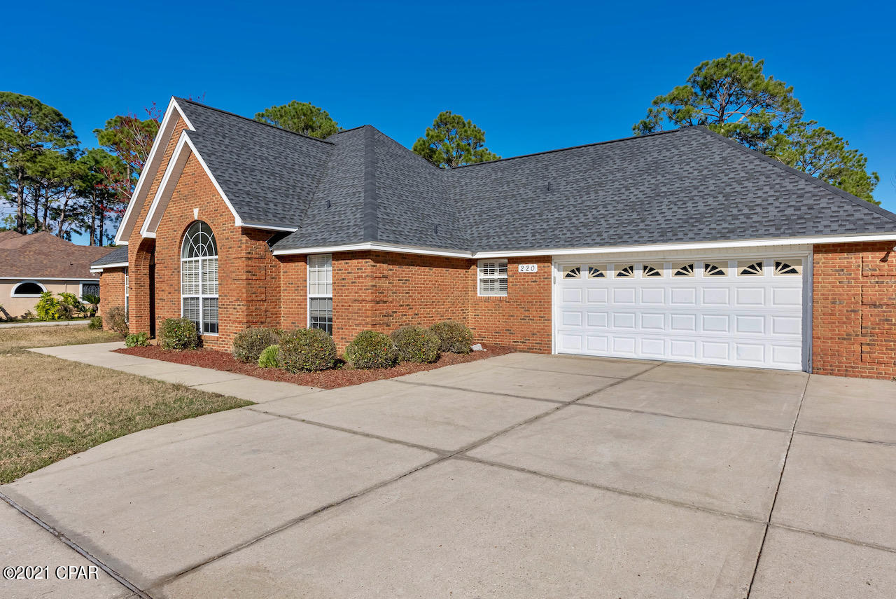 Colony Club - Residential