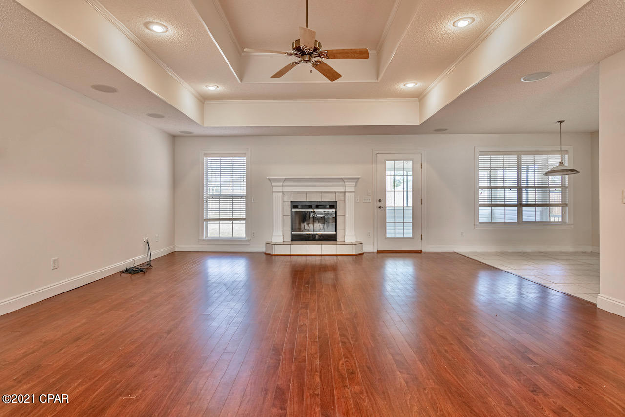 Colony Club - Residential