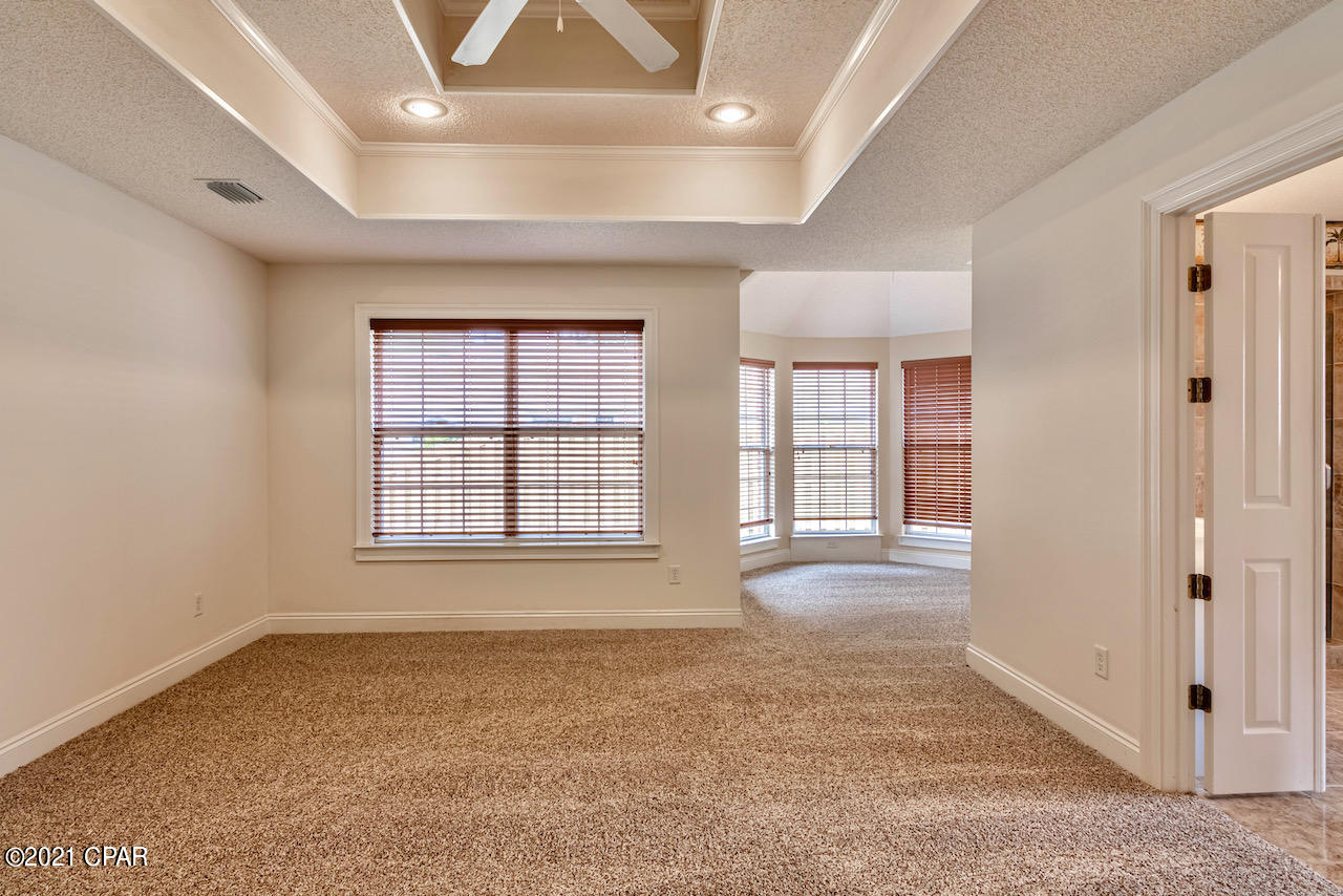 Colony Club - Residential