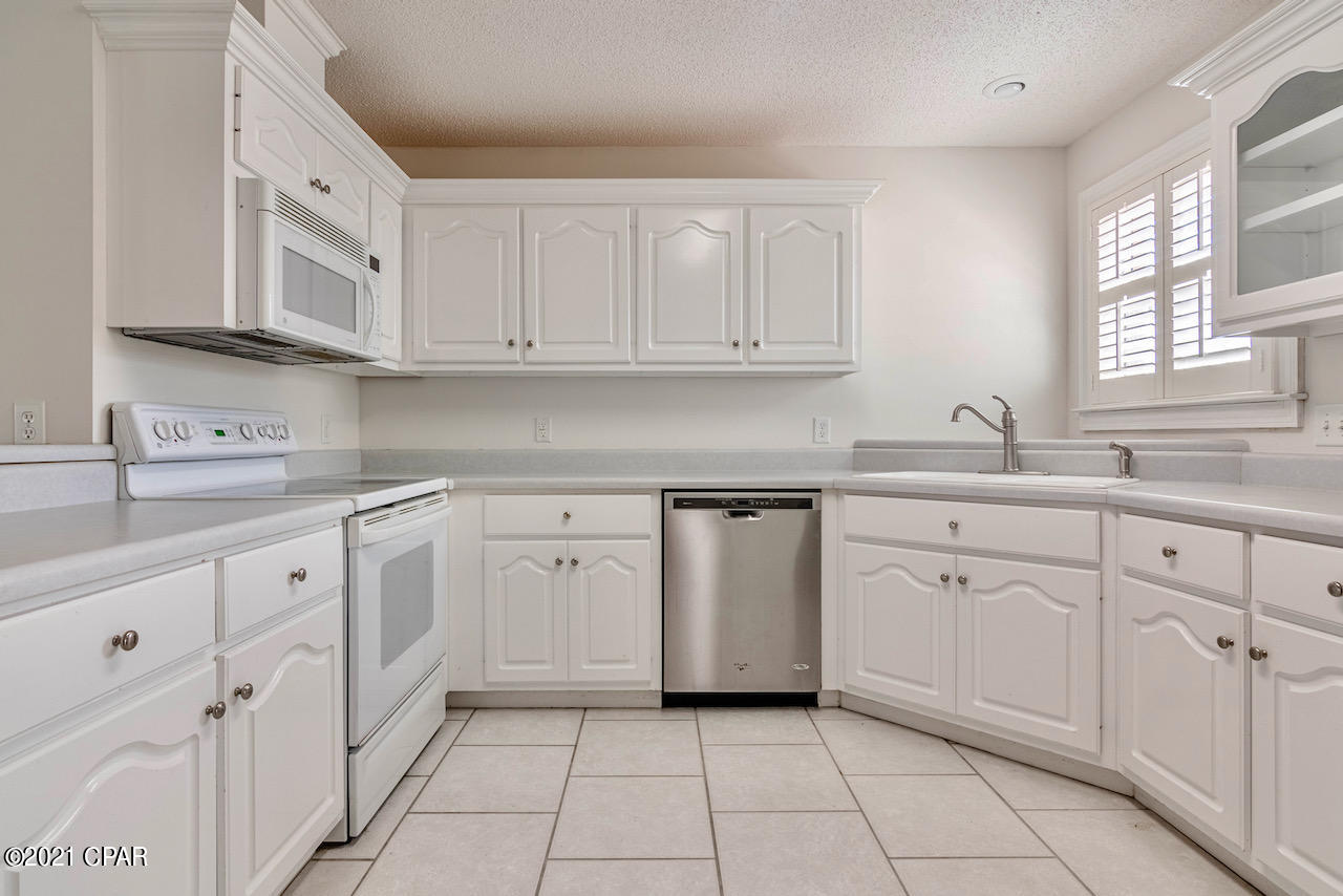 Colony Club - Residential