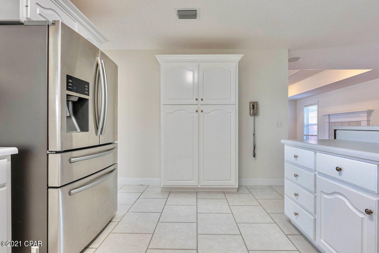 Colony Club - Residential