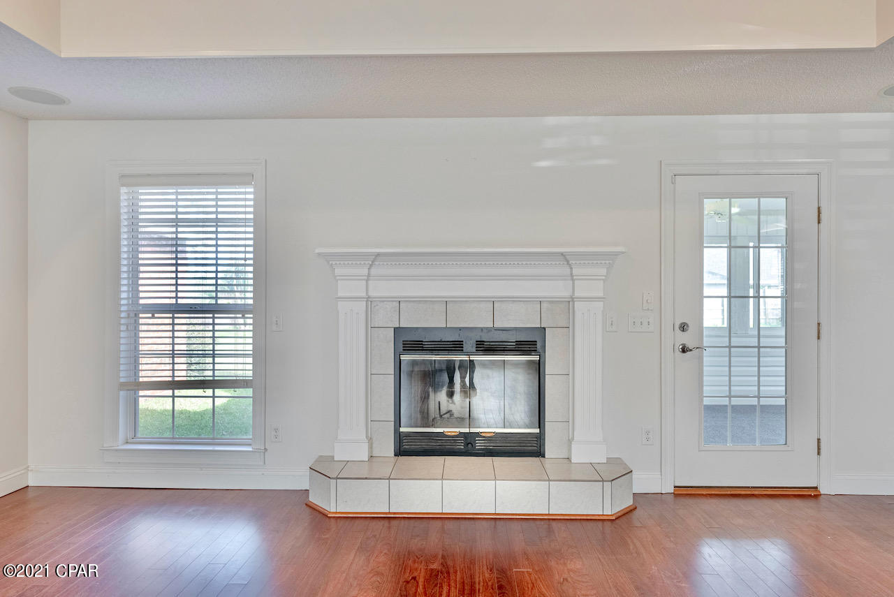 Colony Club - Residential