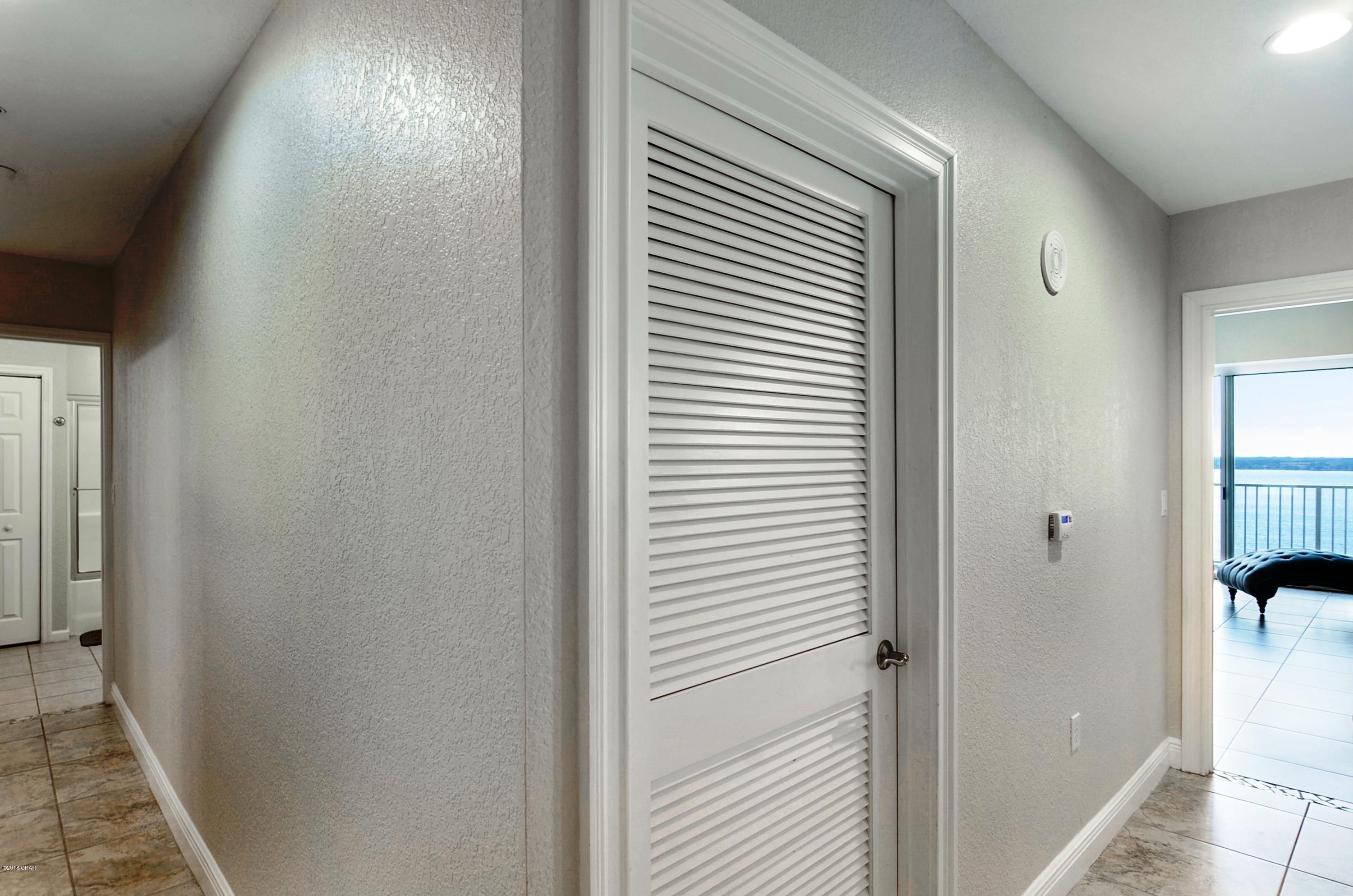 Hibiscus By The Bay - Residential