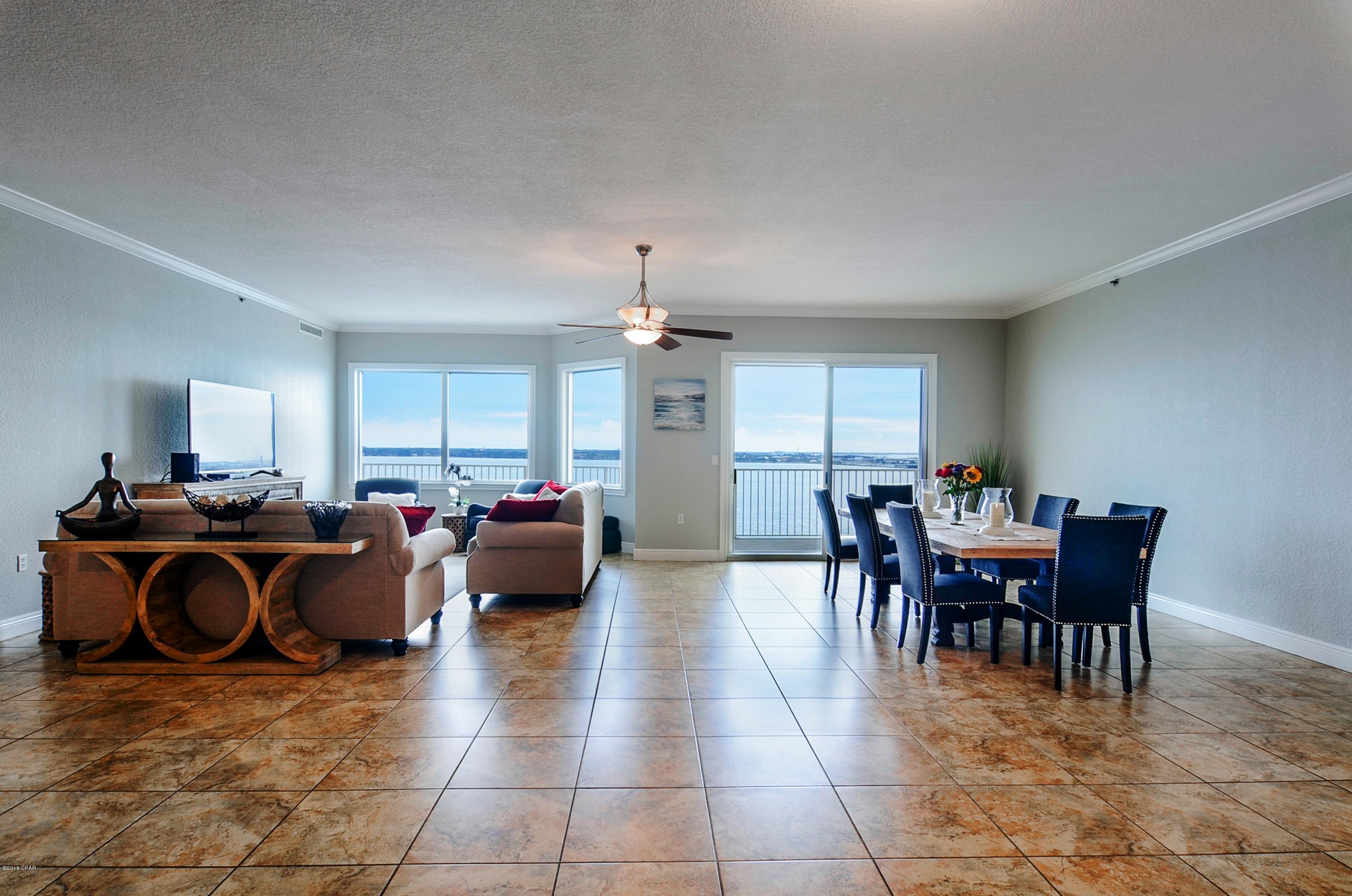 Hibiscus By The Bay - Residential