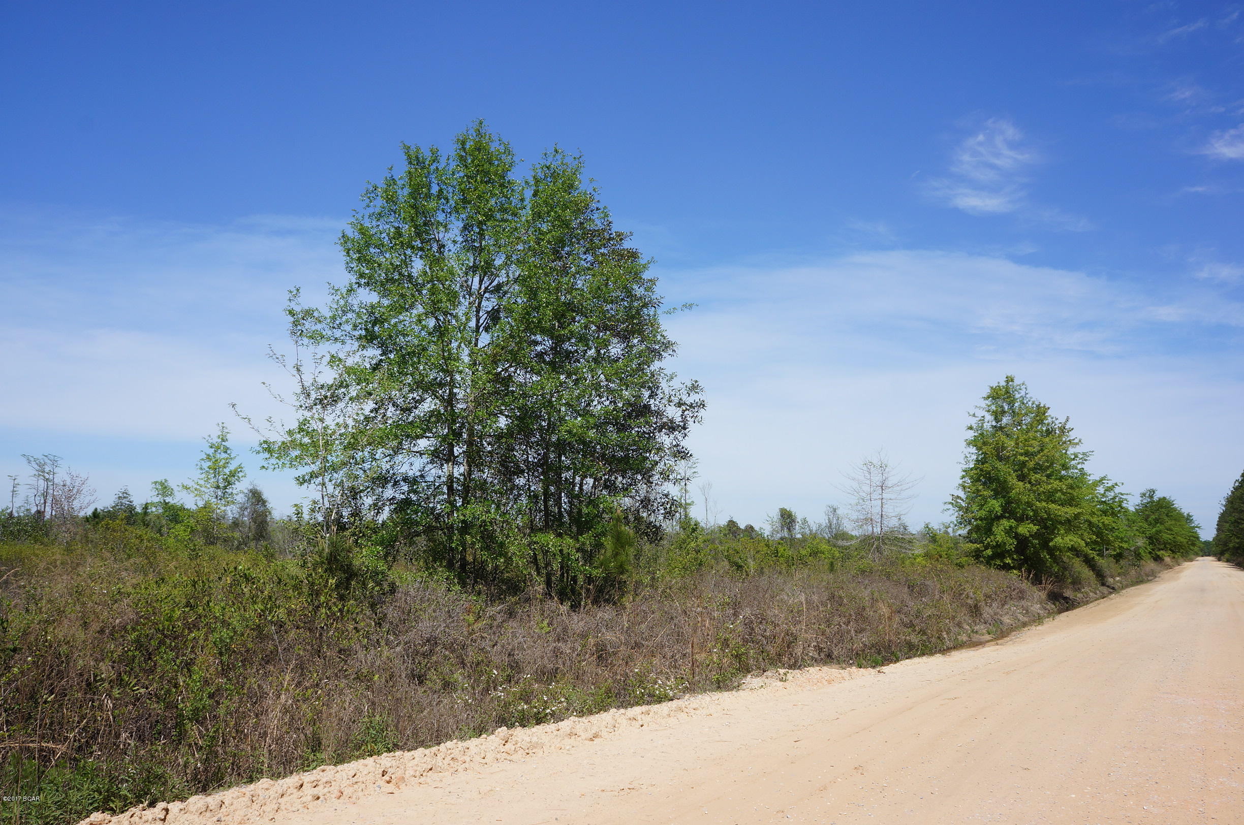 [No Recorded Subdiv] - Land