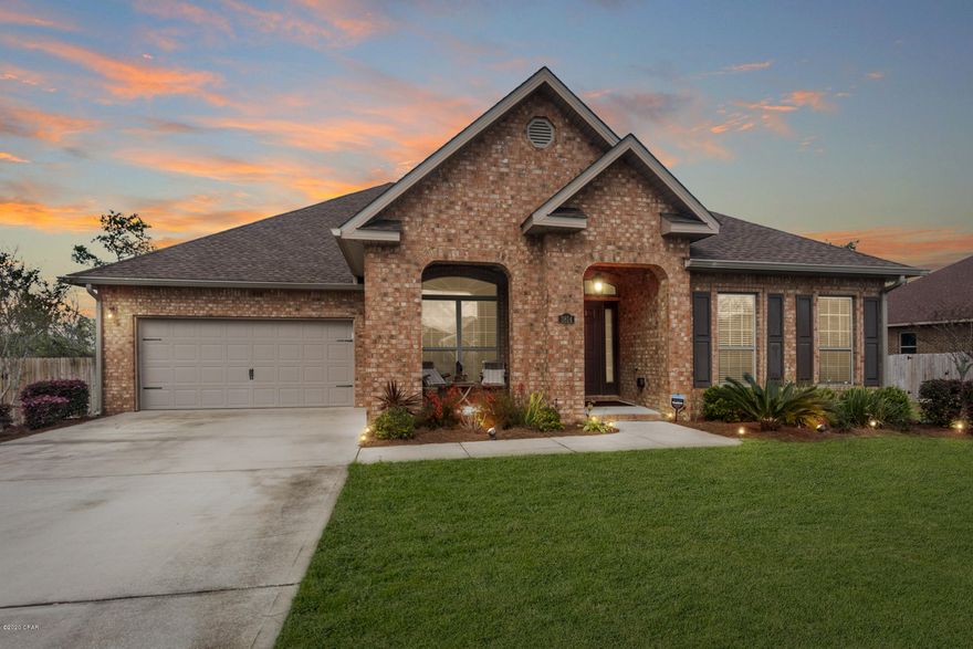 'CURRENTLY UNDER CONTRACT, SELLER ACCEPTING BACKUP OFFERS**HAS 72 KICK OUT CLAUSE ** Stunning 5 Bedroom 3 Full Bath Home; Oversized Hallways, Custom Trey Ceilings, and Crown Molding. Open Floor plan! Huge, Gourmet Kitchen with extra-large island, Stainless Steel Appliances, Granite Counter Tops. Hardwood Flooring throughout the Entire Home. Large Ceramic tile in front entry-way and all wet areas. Front room could be an office, kids play room, or sitting room. Impressive Master Suite with trey ceiling and access to screened in patio to deck. The Master Bath has garden tub with a separate shower, huge walk-in closet and linen closet. Enjoy the backyard view in your screened in patio, or enjoy the outdoors on your spacious deck.