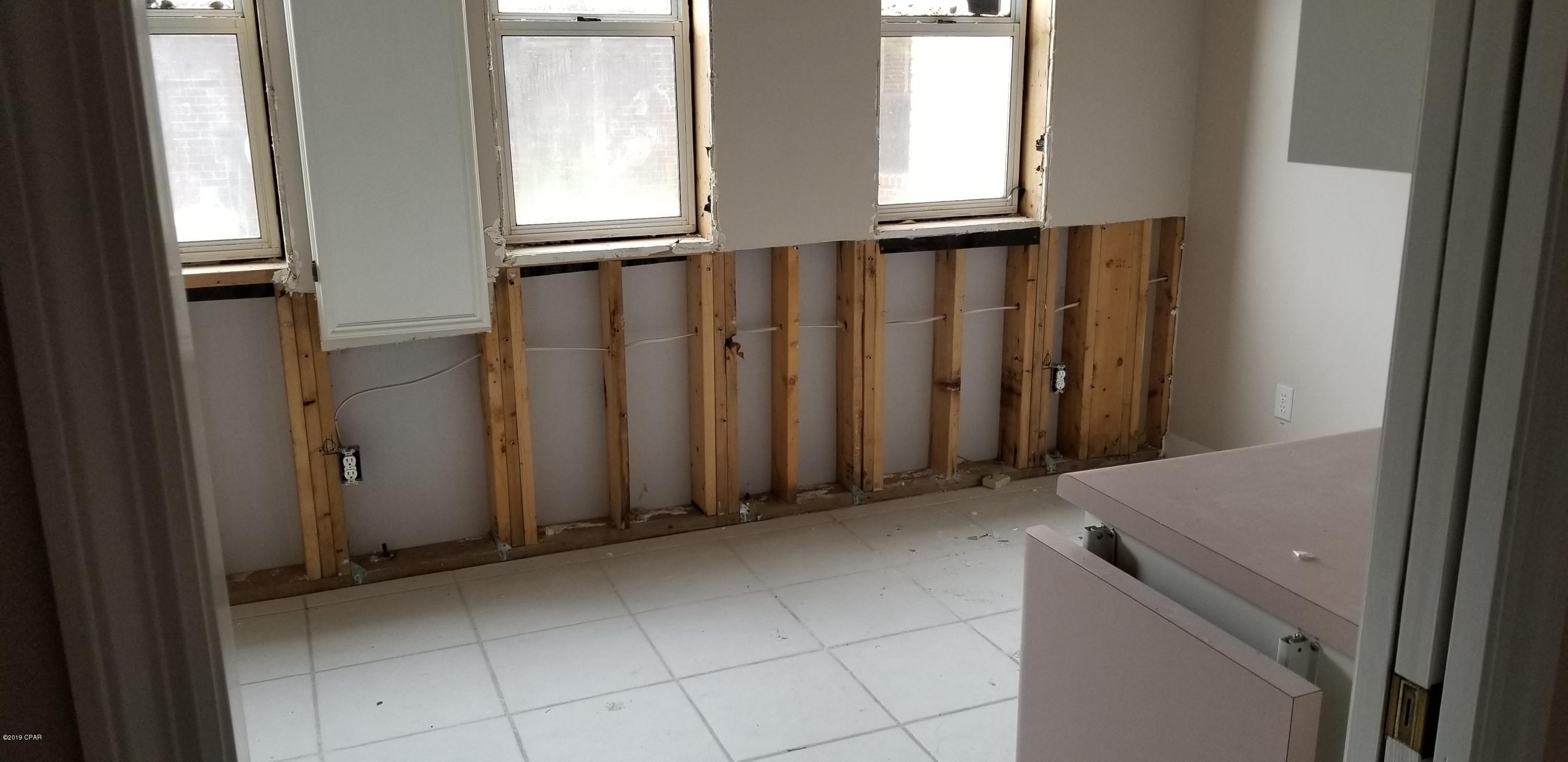 Country Club Harbour Estates - Residential