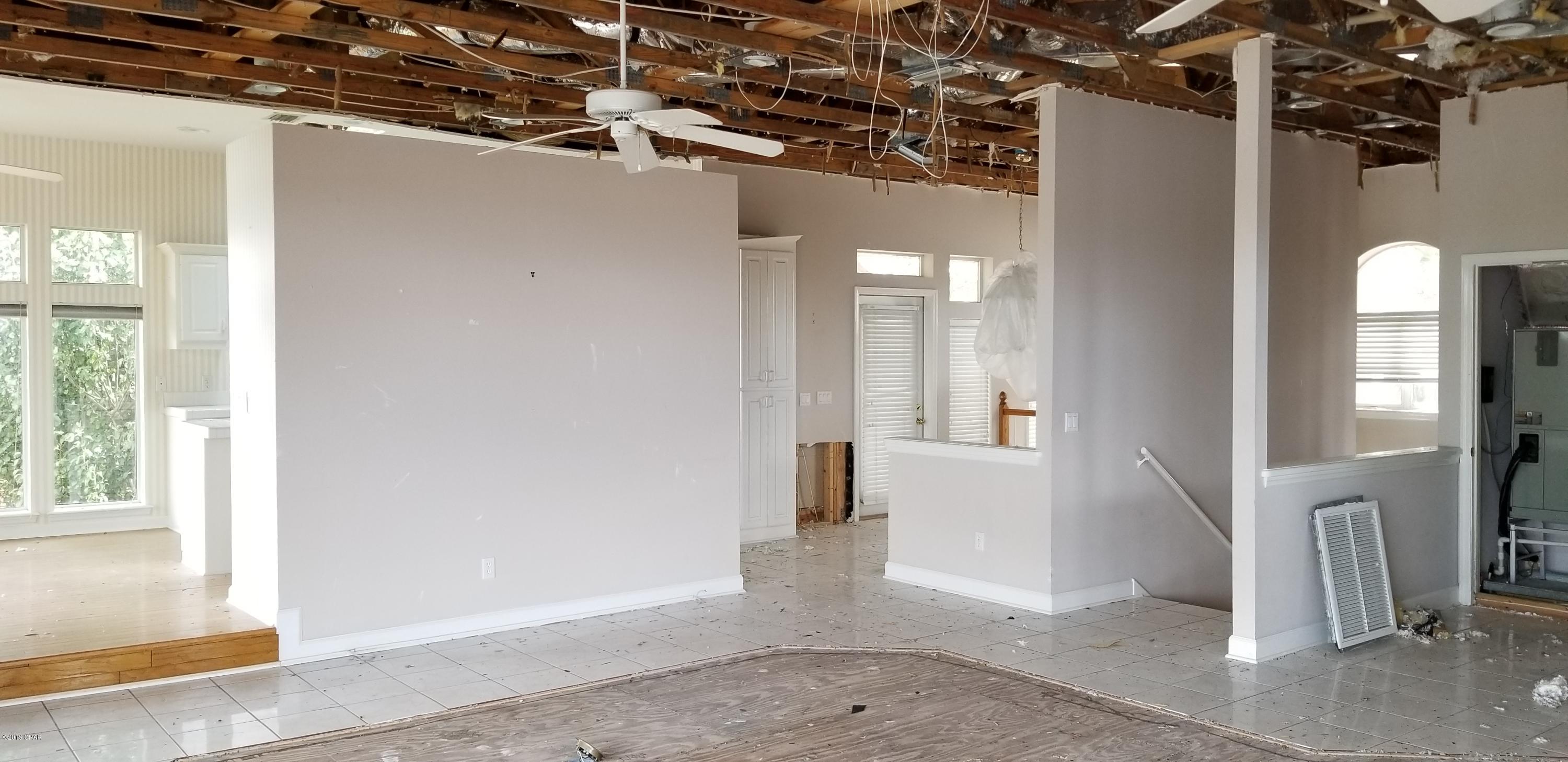 Country Club Harbour Estates - Residential