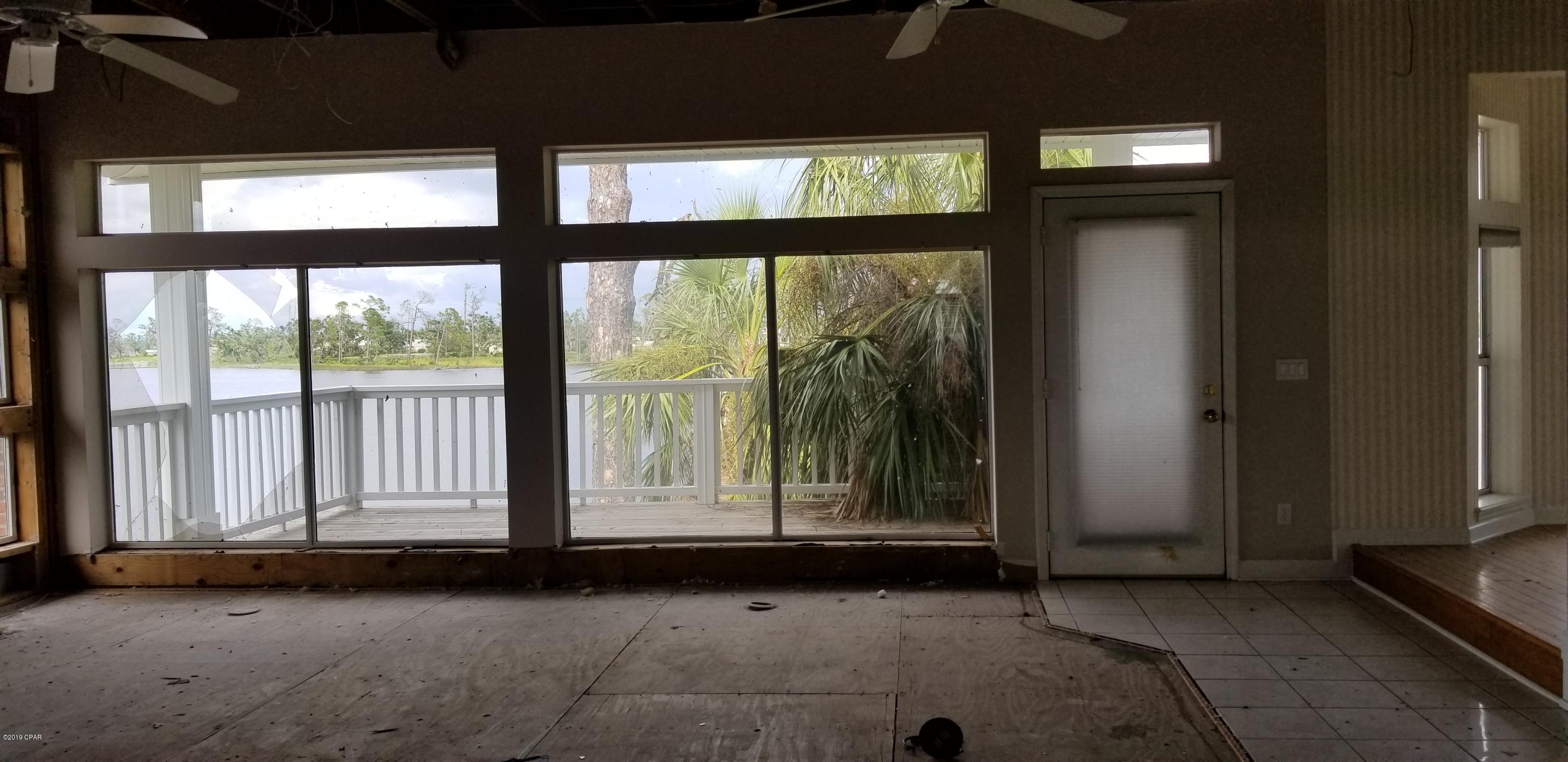 Country Club Harbour Estates - Residential