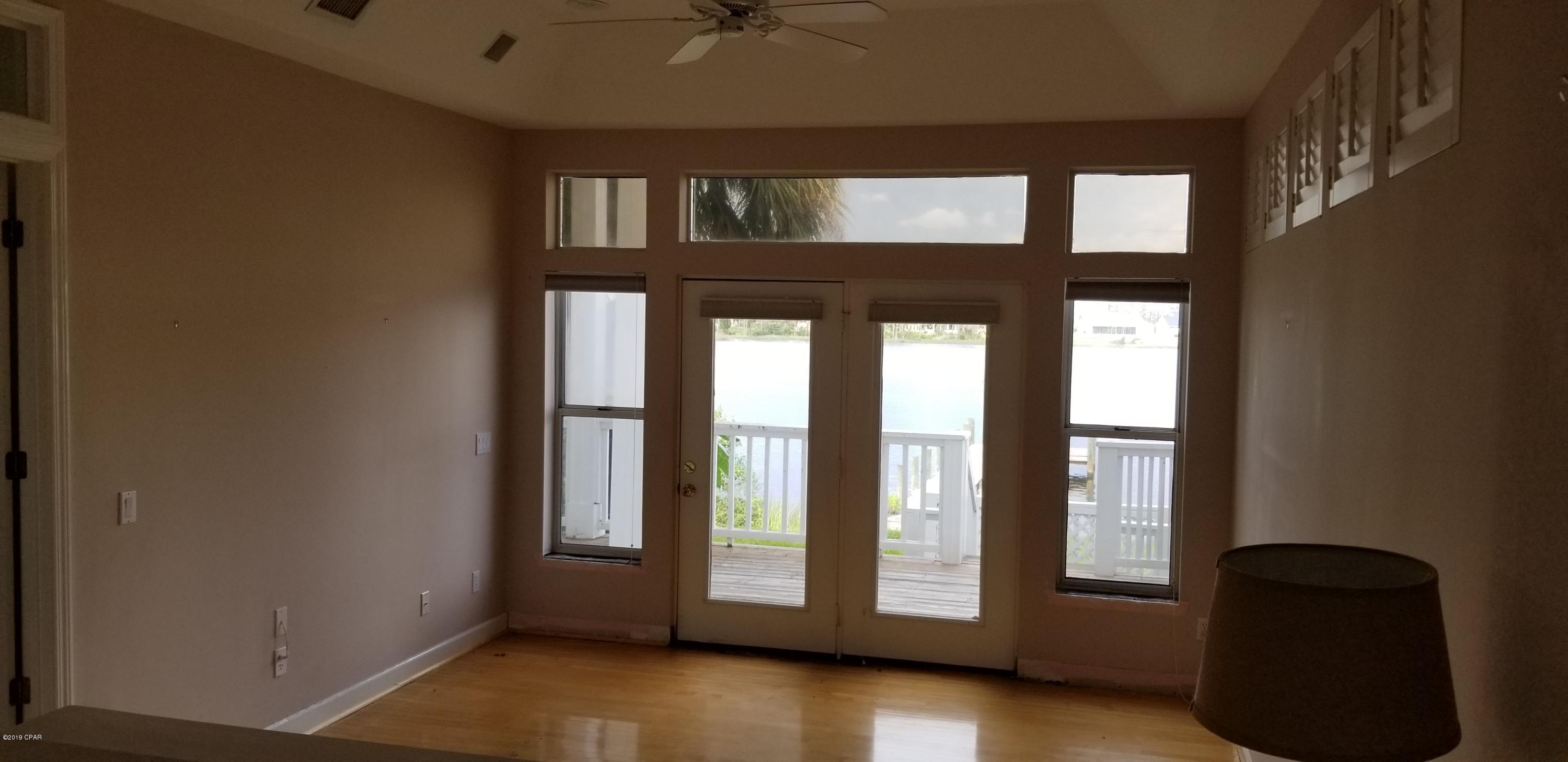 Country Club Harbour Estates - Residential