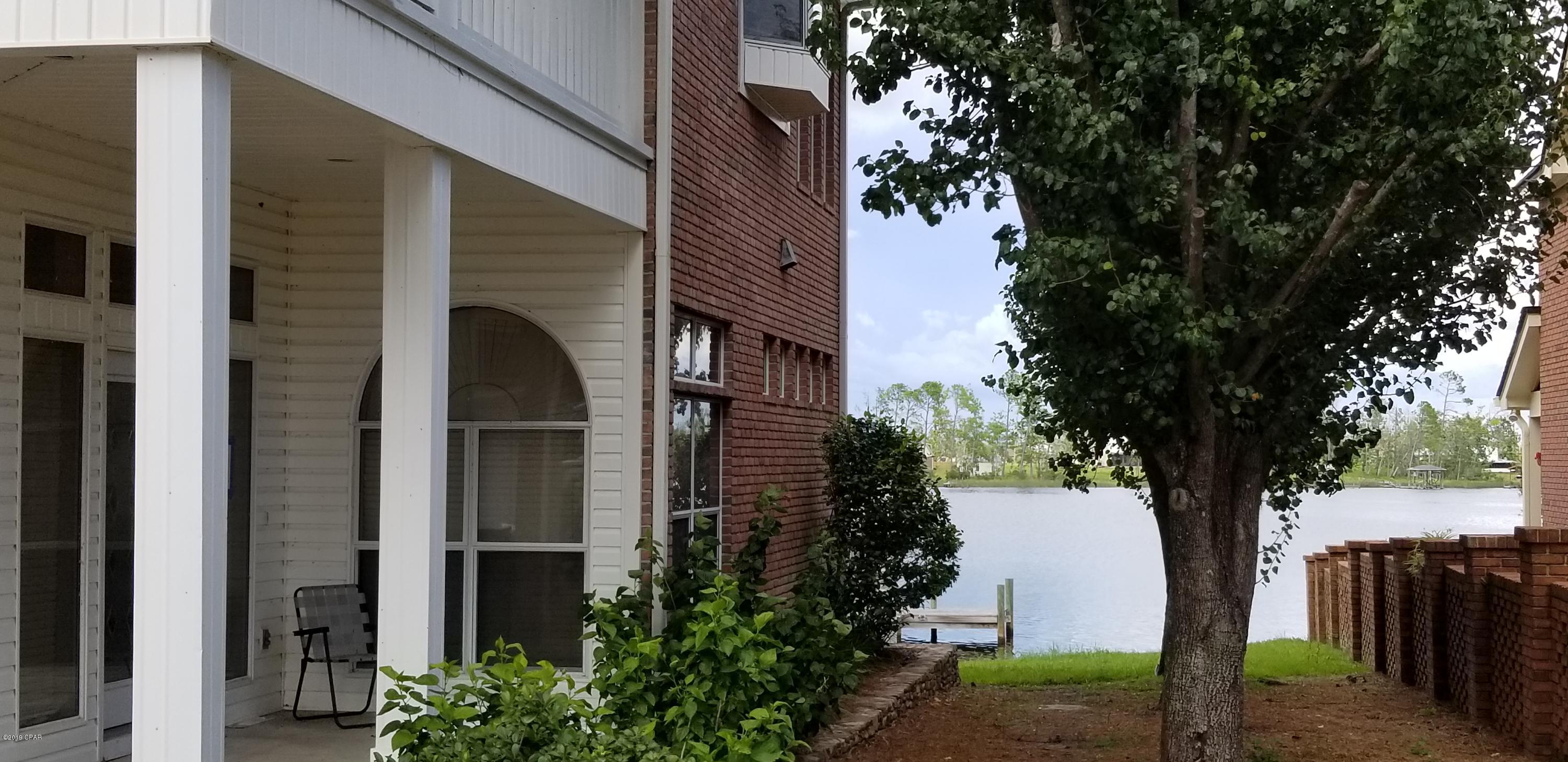 Country Club Harbour Estates - Residential