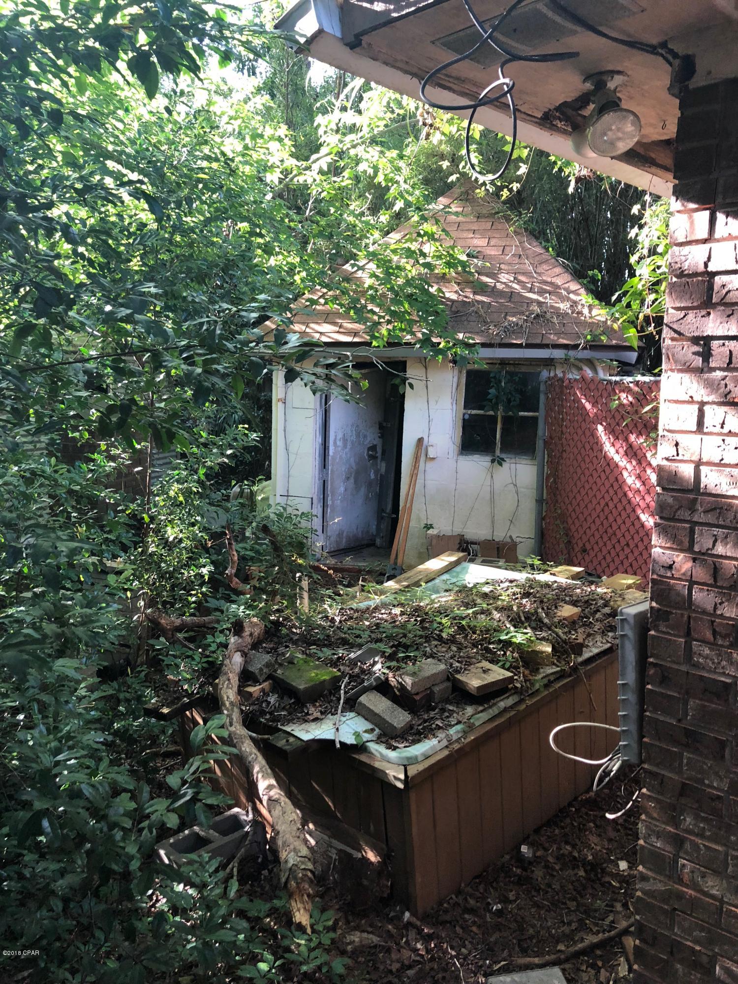 St Andrew Estates - Land