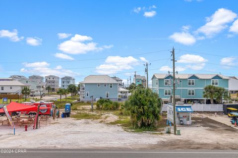 A home in Mexico Beach