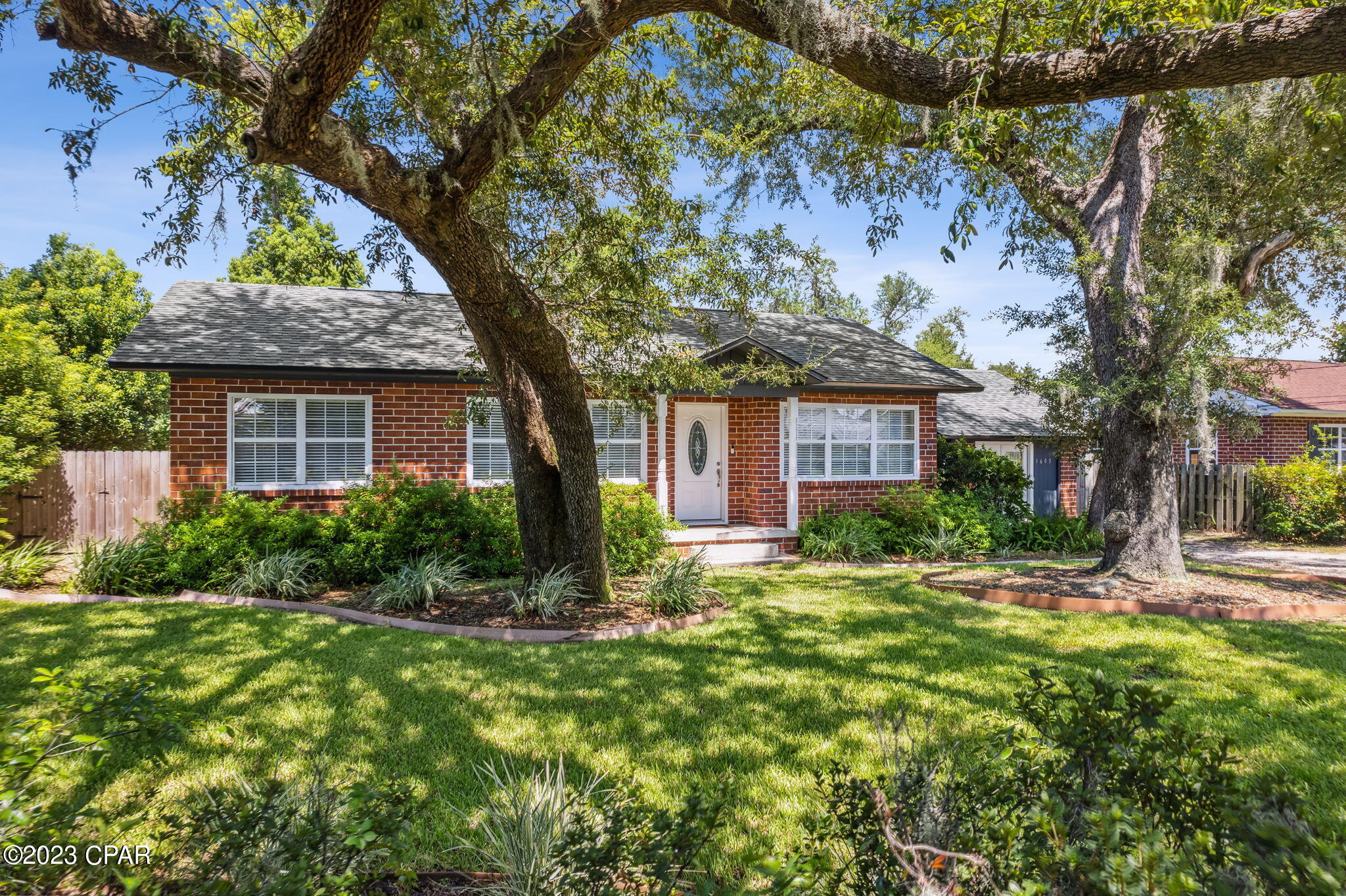 Cove Terrace - Residential