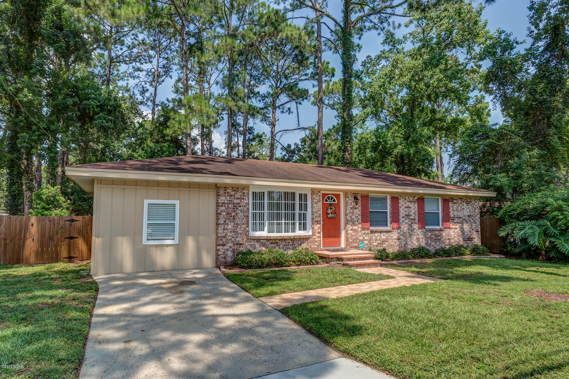 Hentz 1st Add Unit A - Residential