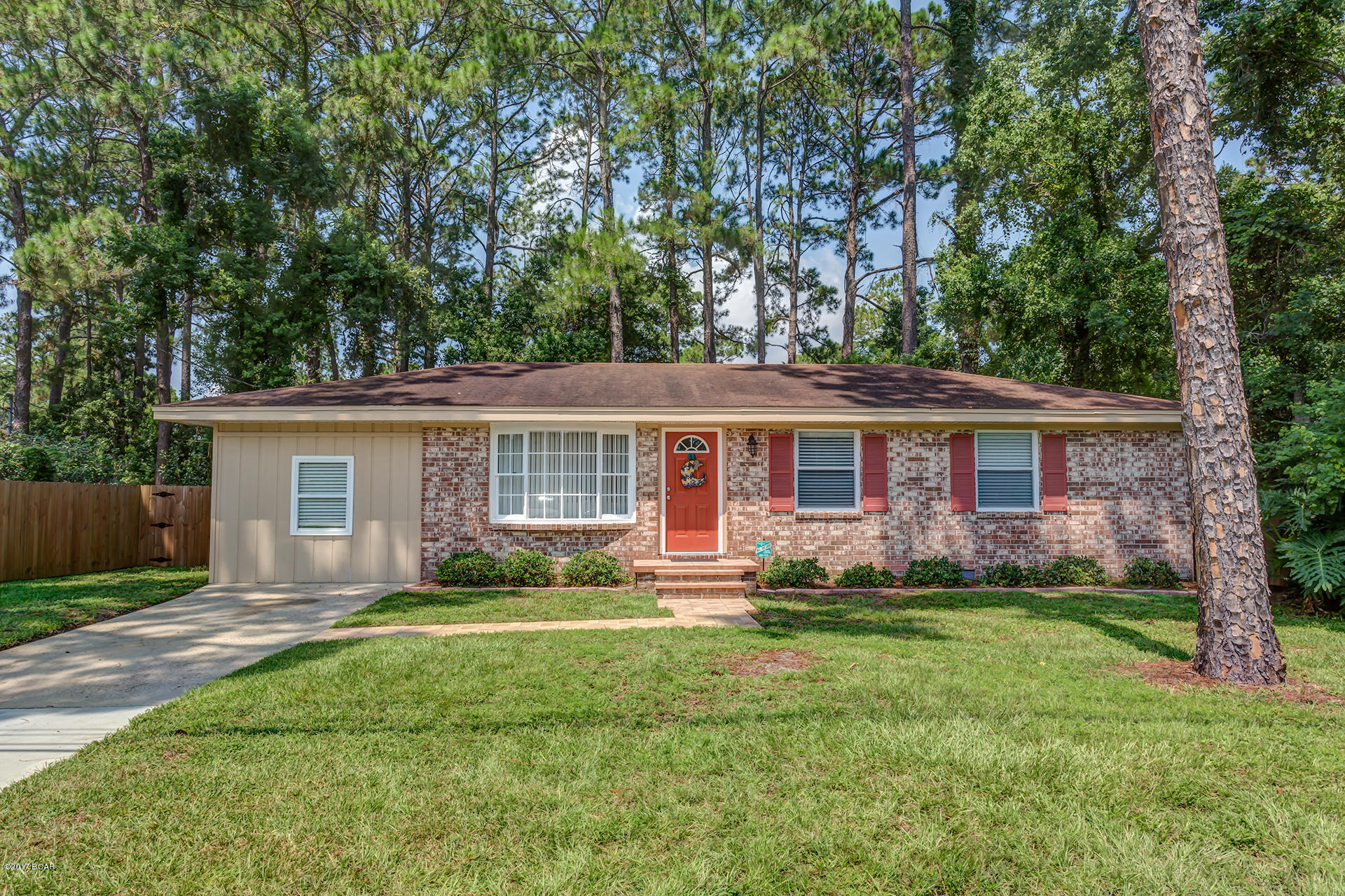 Hentz 1st Add Unit A - Residential