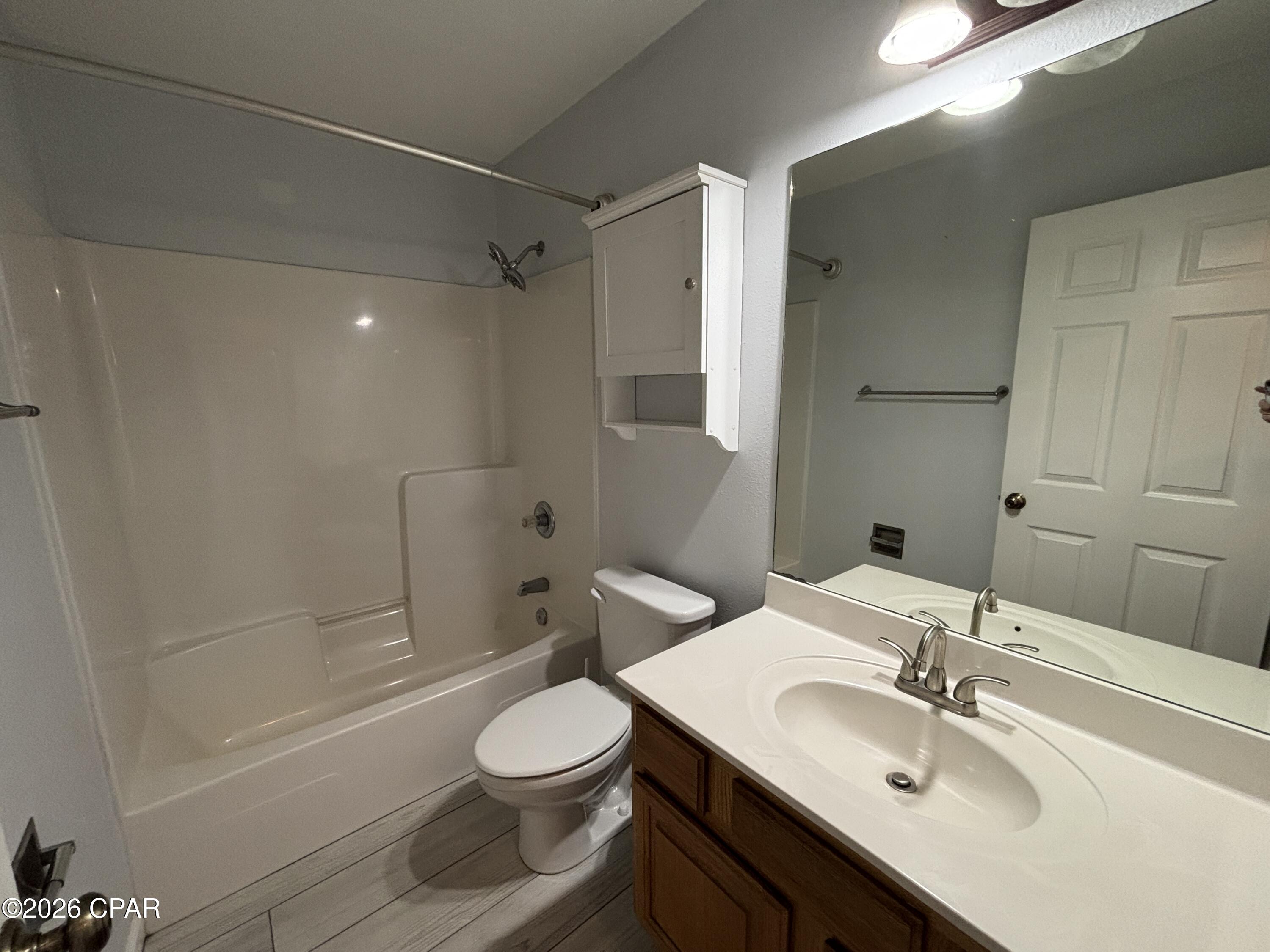 [No Recorded Subdiv] - Residential Lease