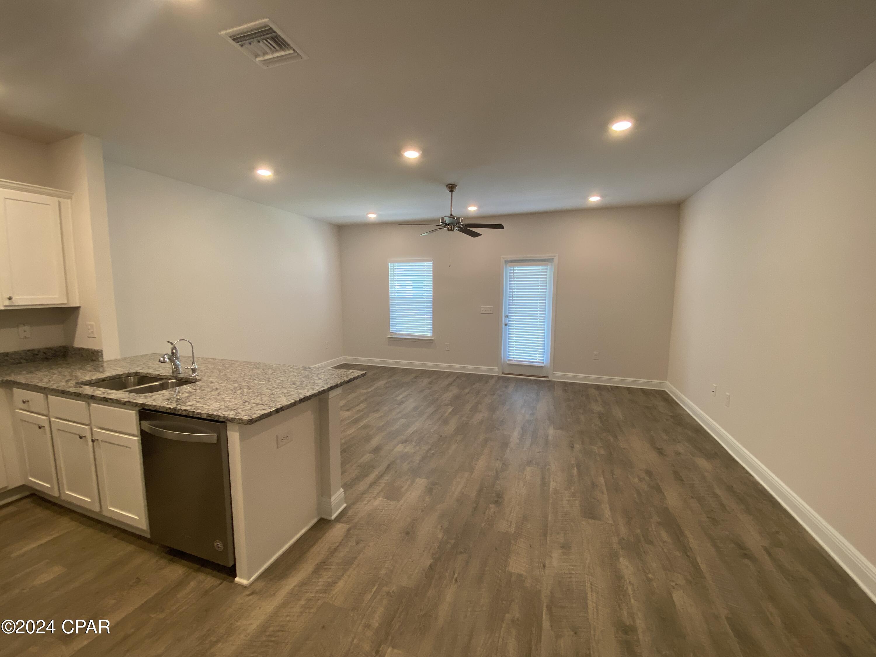 Landins Landing - Residential Lease