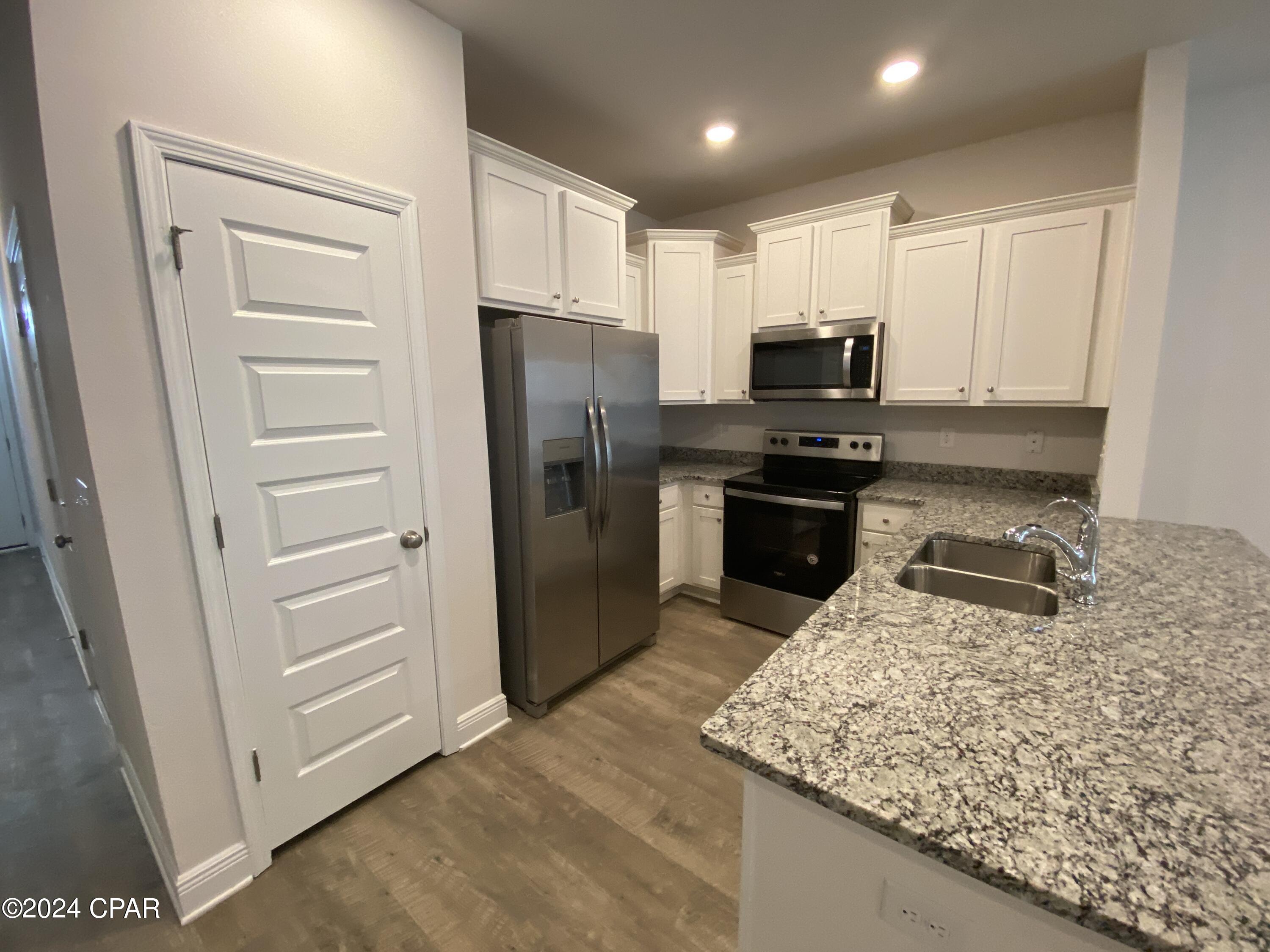 Landins Landing - Residential Lease